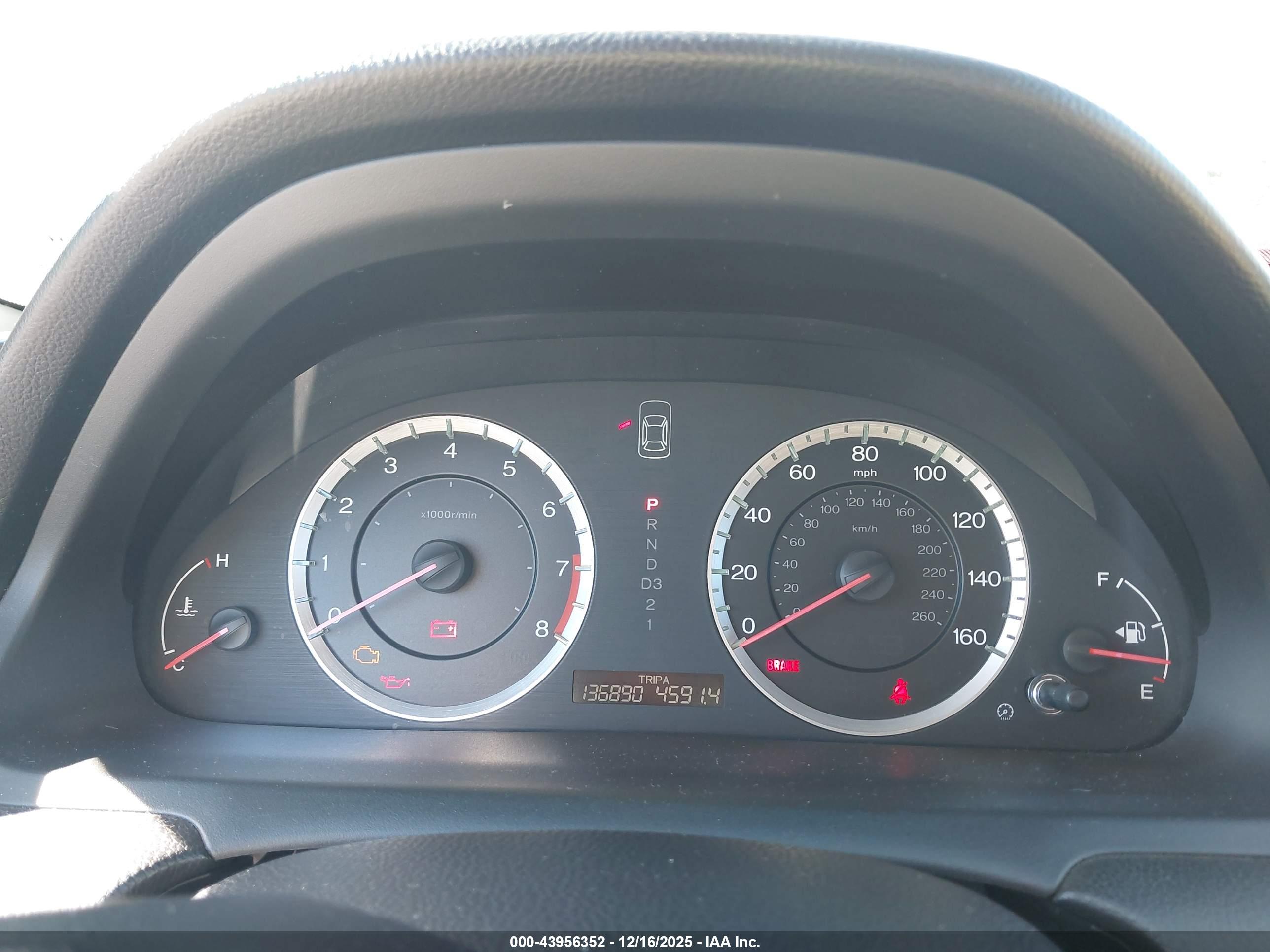 HONDA ACCORD image 7