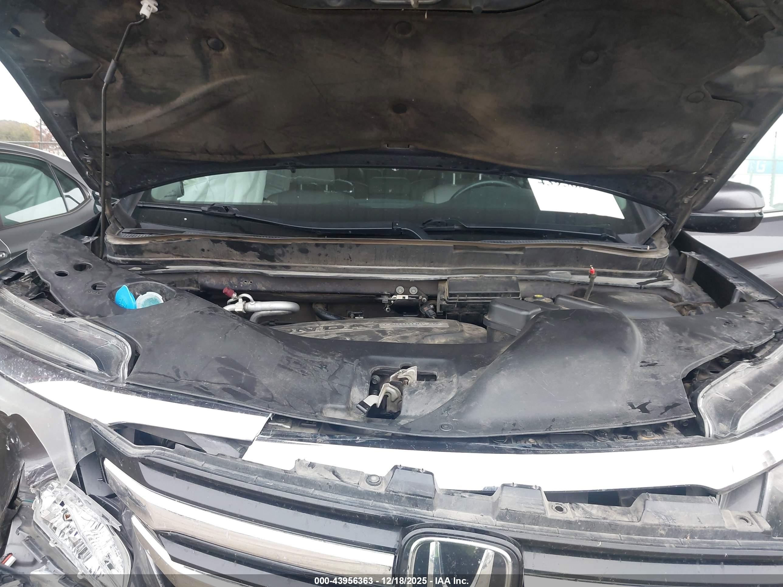 HONDA PILOT image 10