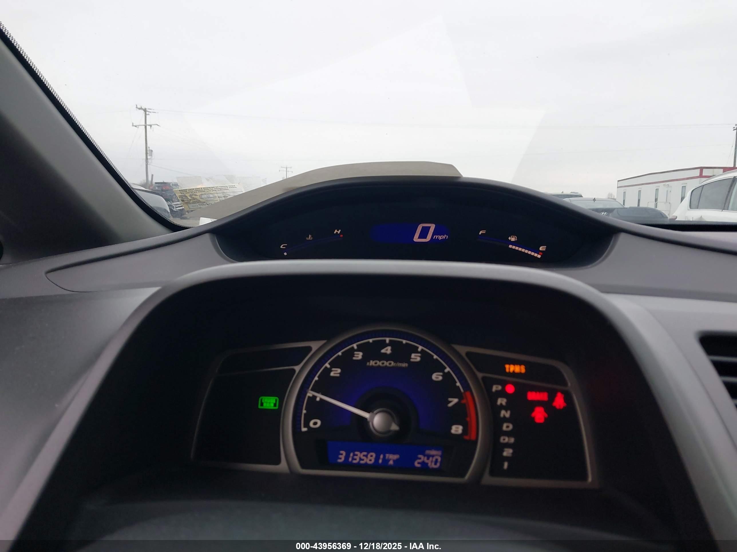 HONDA CIVIC image 7
