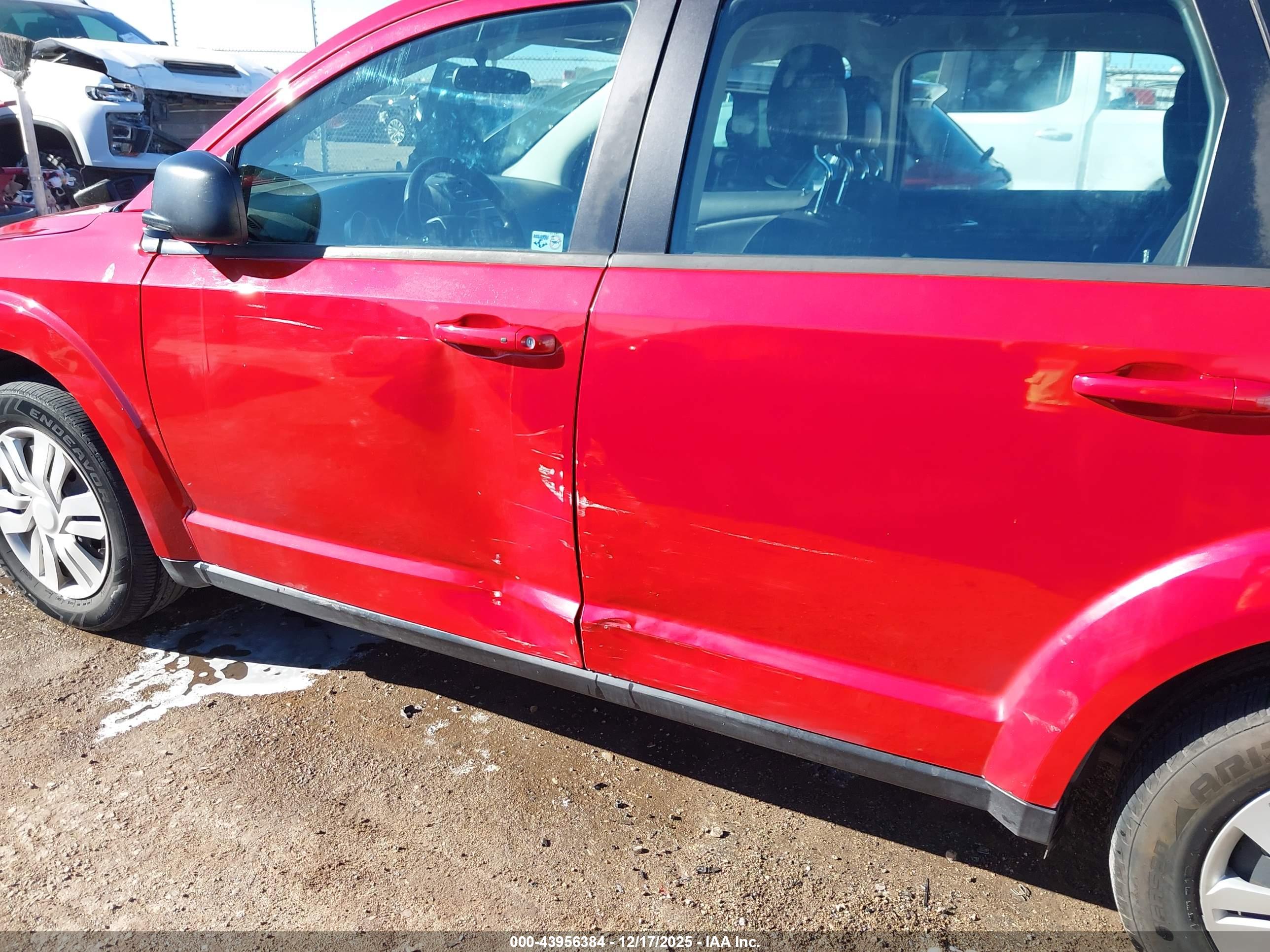 DODGE JOURNEY image 6