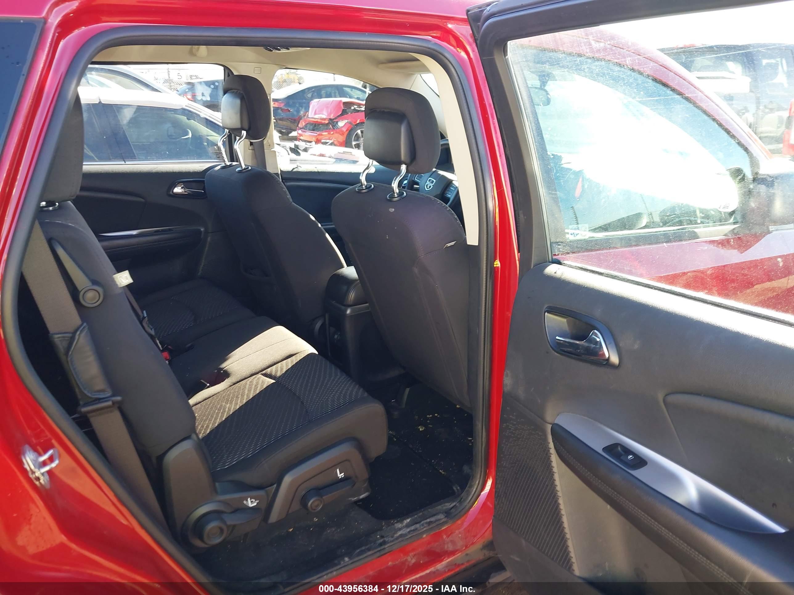 DODGE JOURNEY image 8