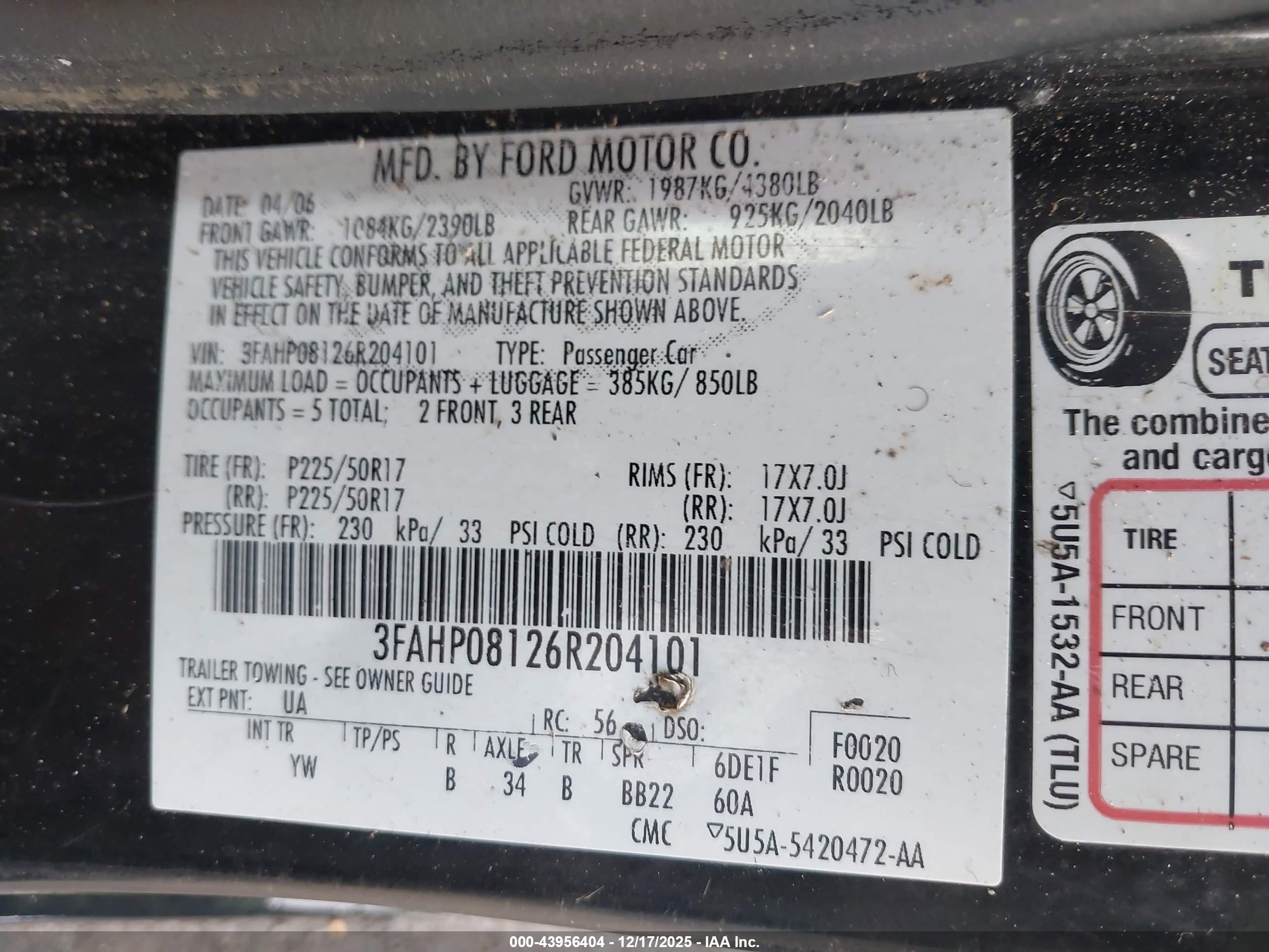 FORD FUSION image 9