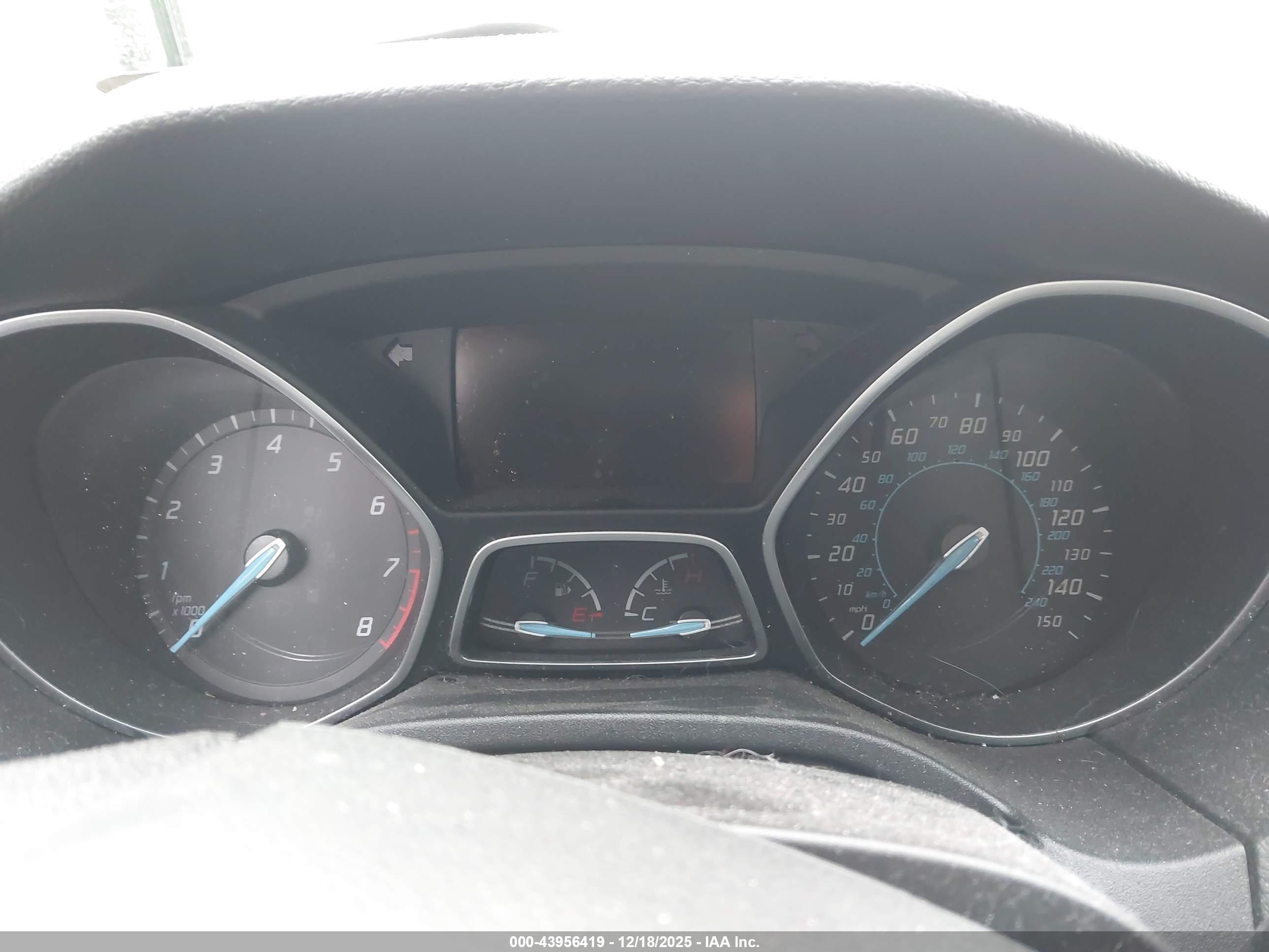 FORD FOCUS image 7