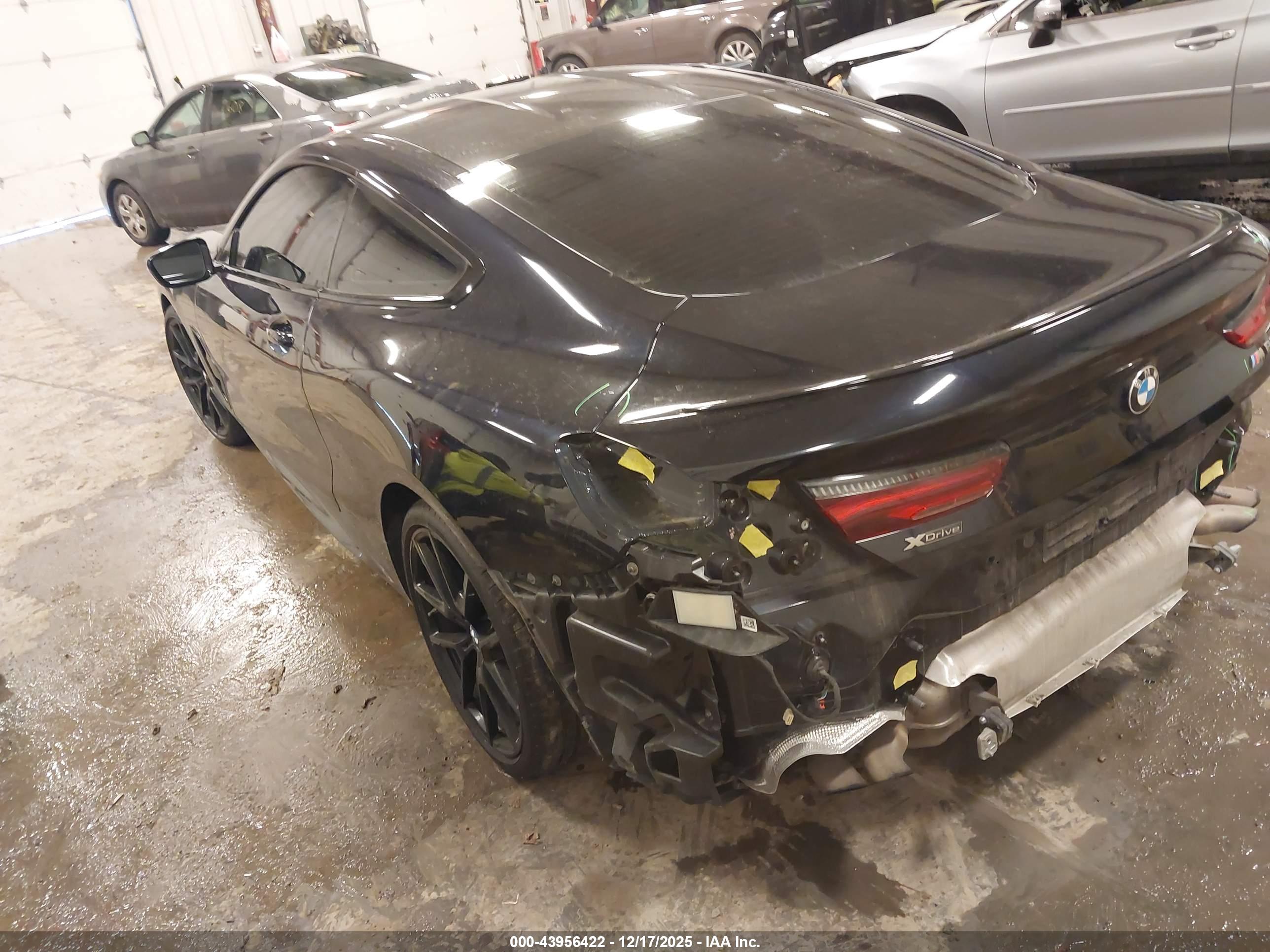 BMW M850I image 3