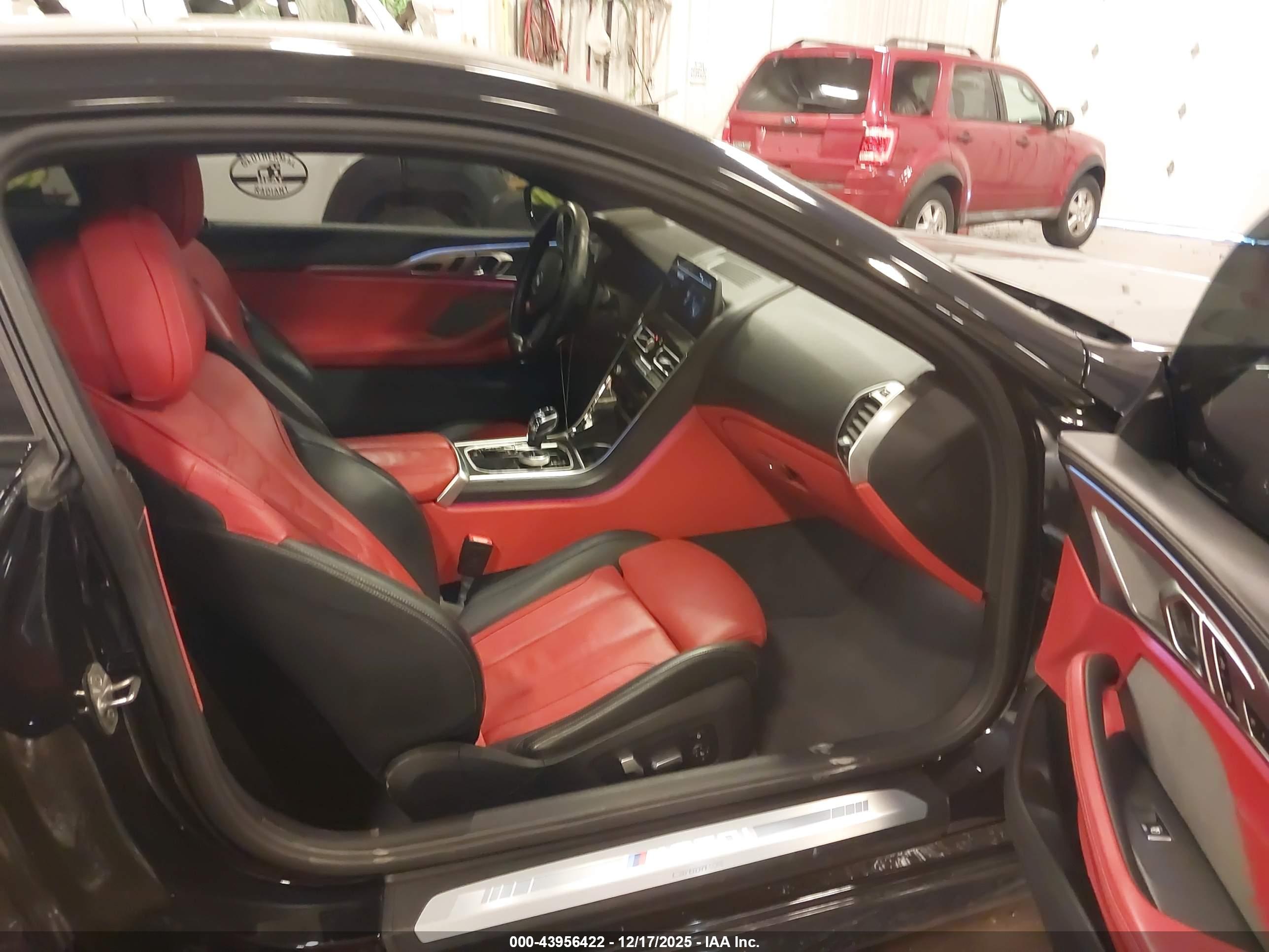 BMW M850I image 5