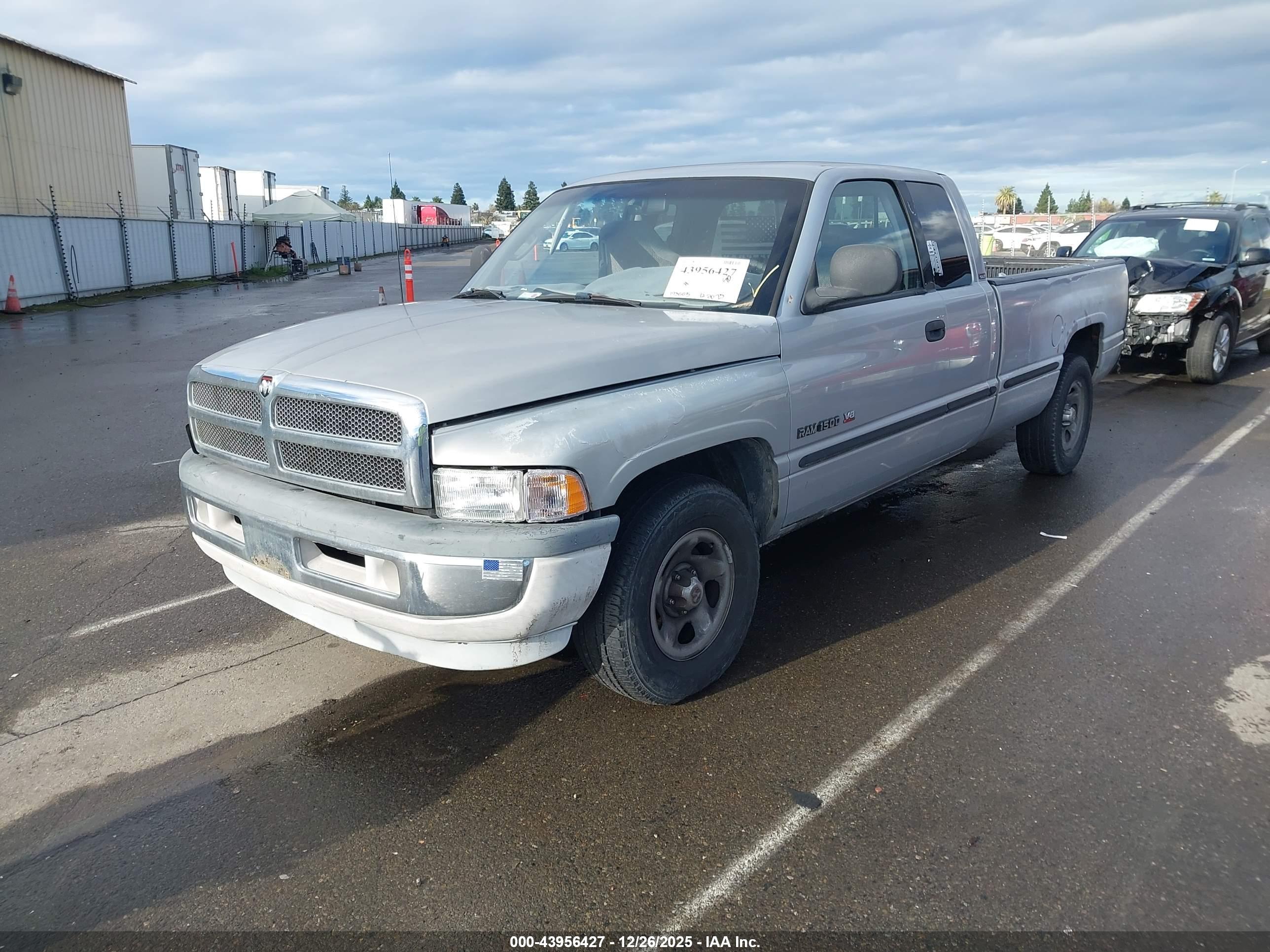 DODGE RAM image 2