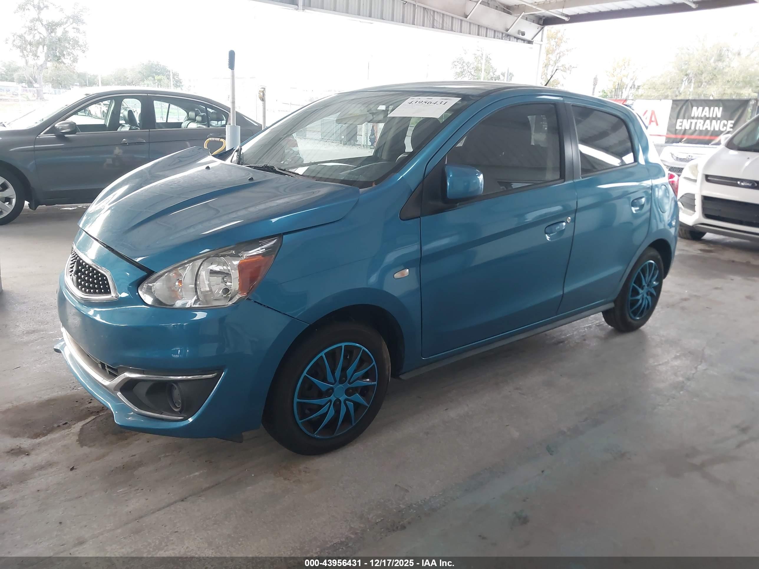 MITSUBISHI MIRAGE image 2