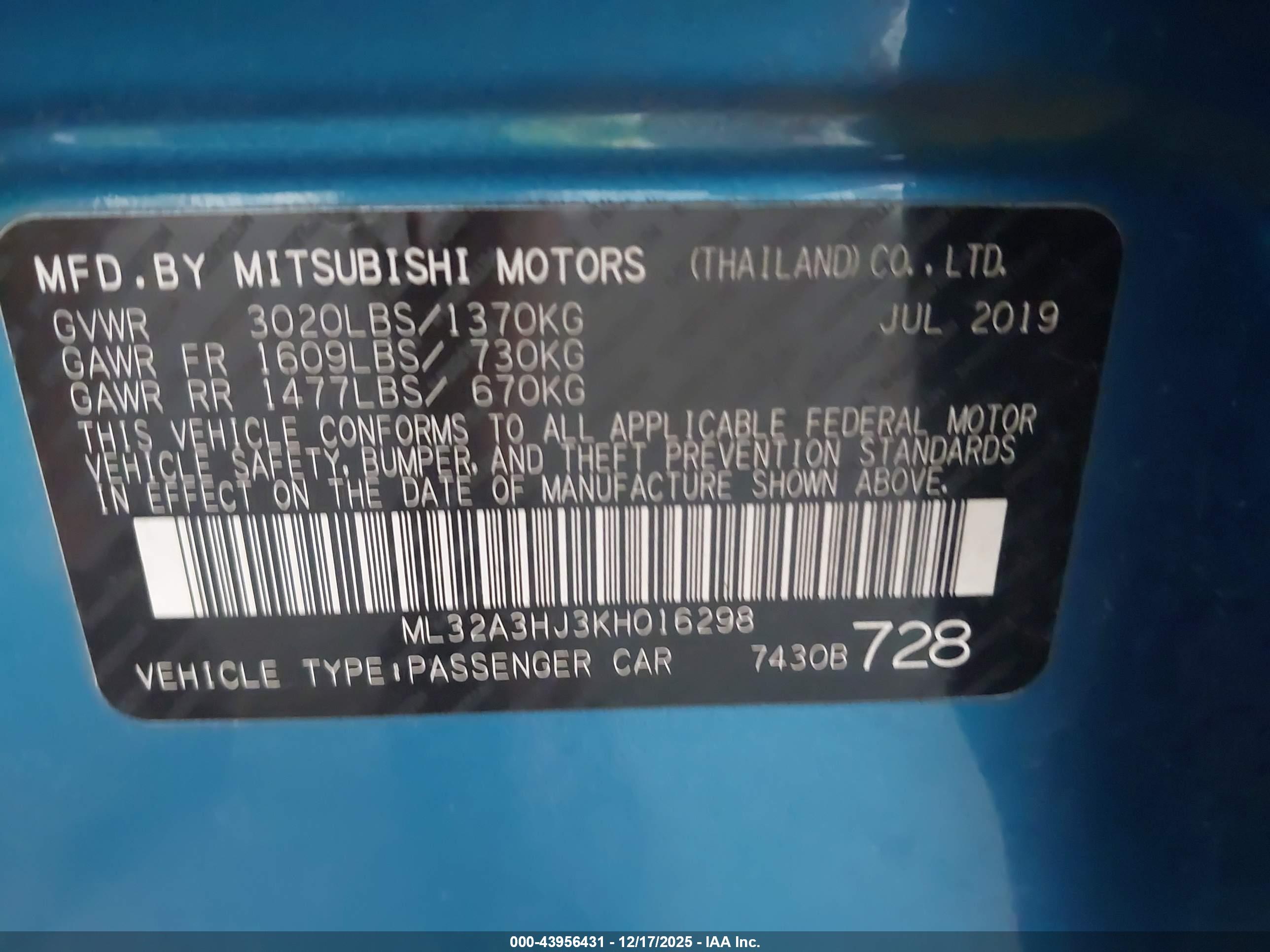 MITSUBISHI MIRAGE image 9