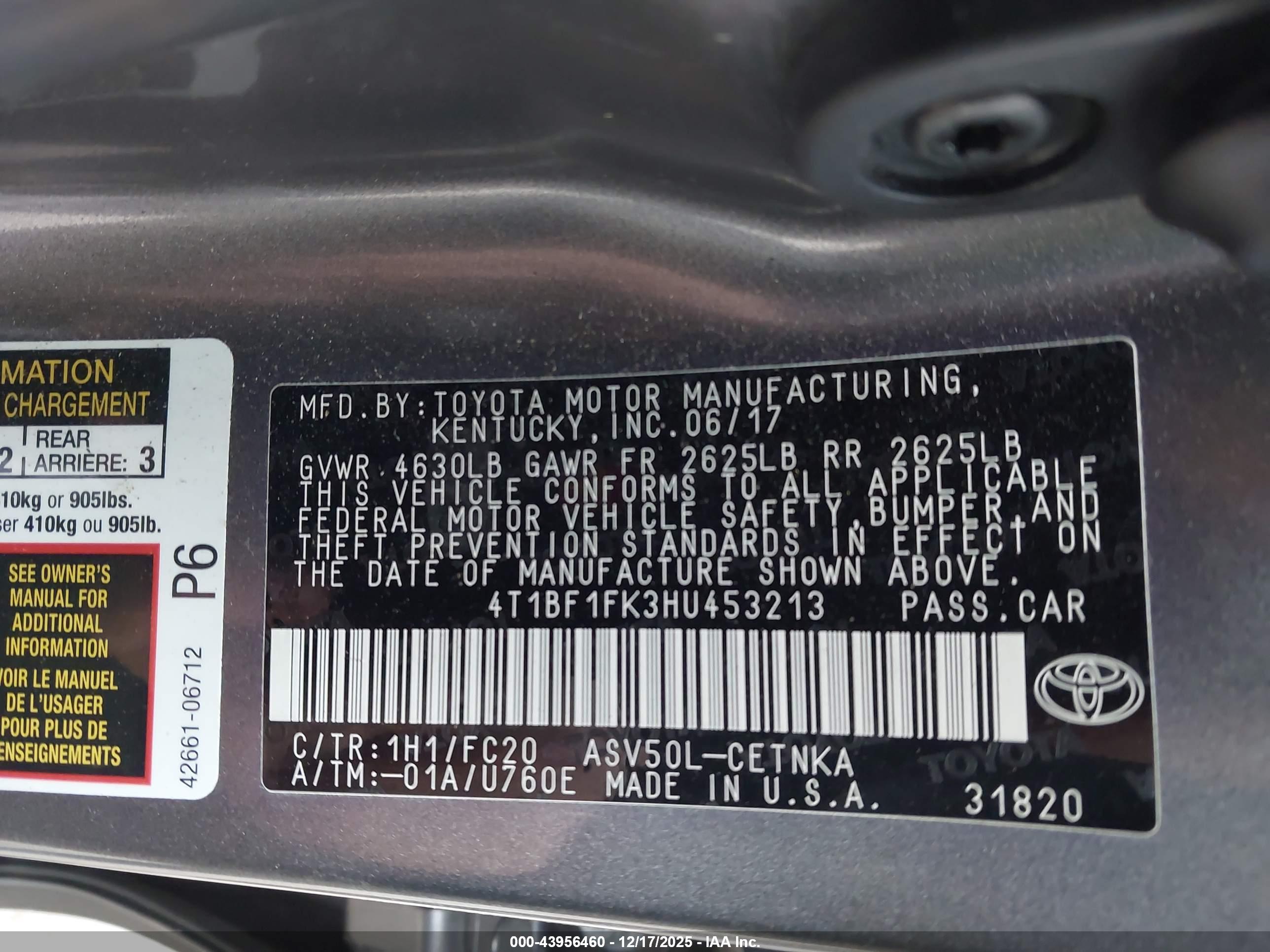 TOYOTA CAMRY image 9