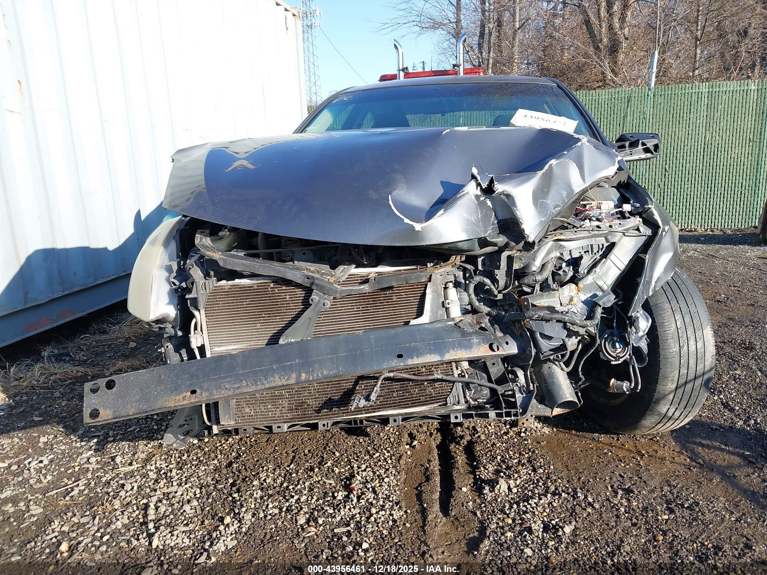 NISSAN ALTIMA image 6