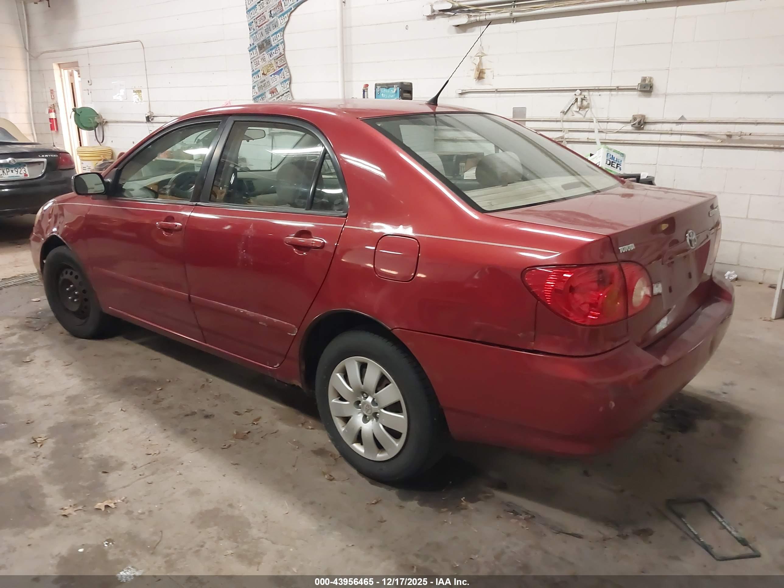 TOYOTA COROLLA image 3