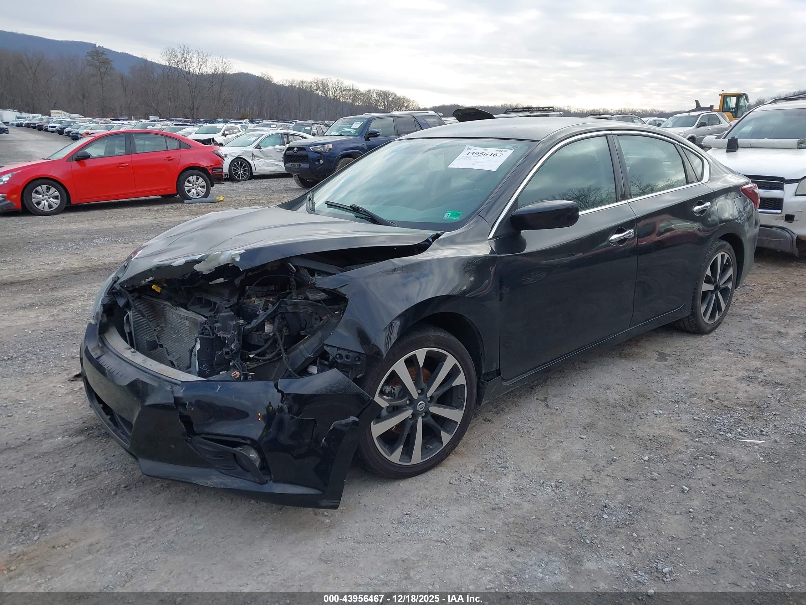 NISSAN ALTIMA image 2