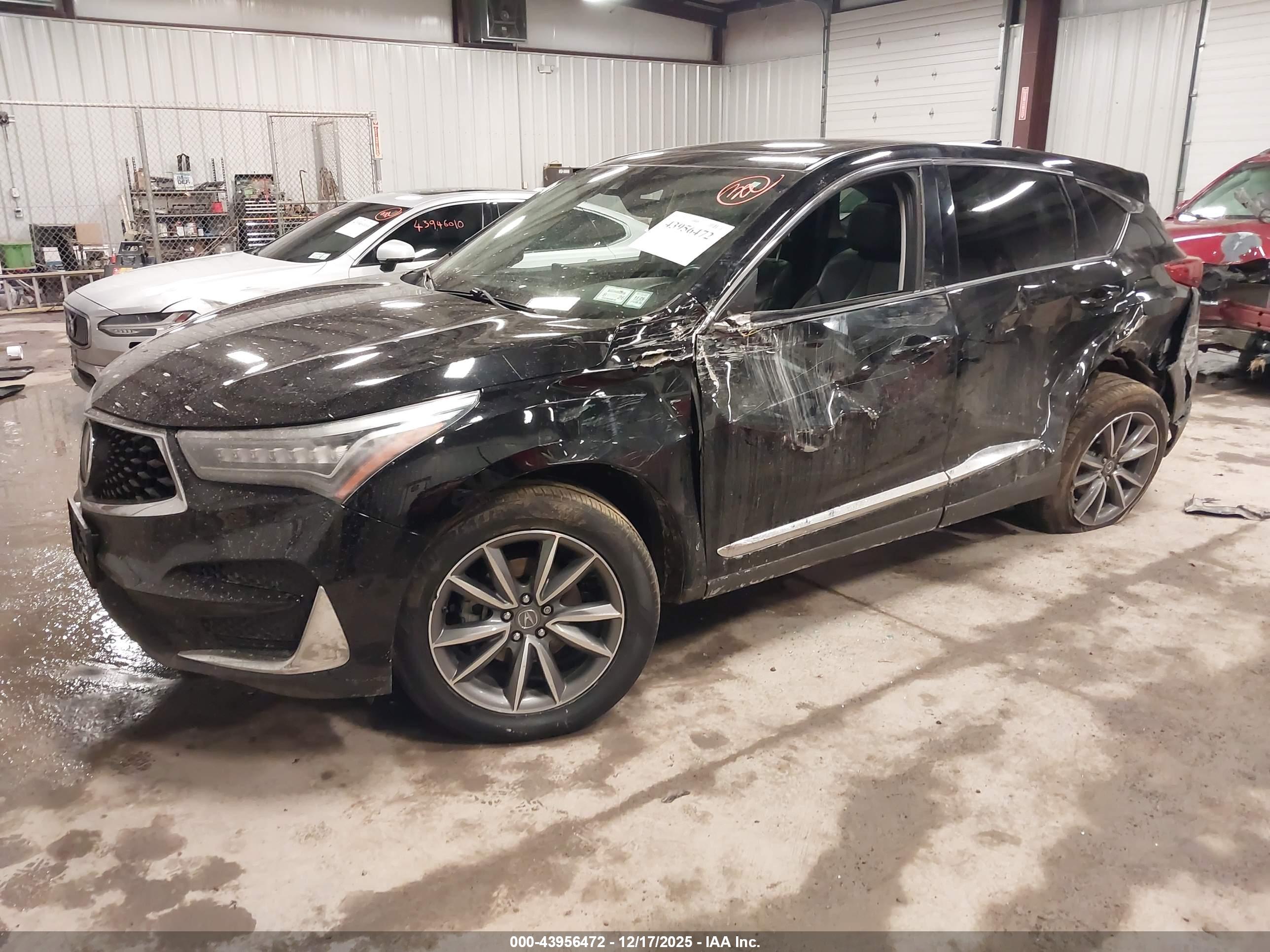 ACURA RDX image 2
