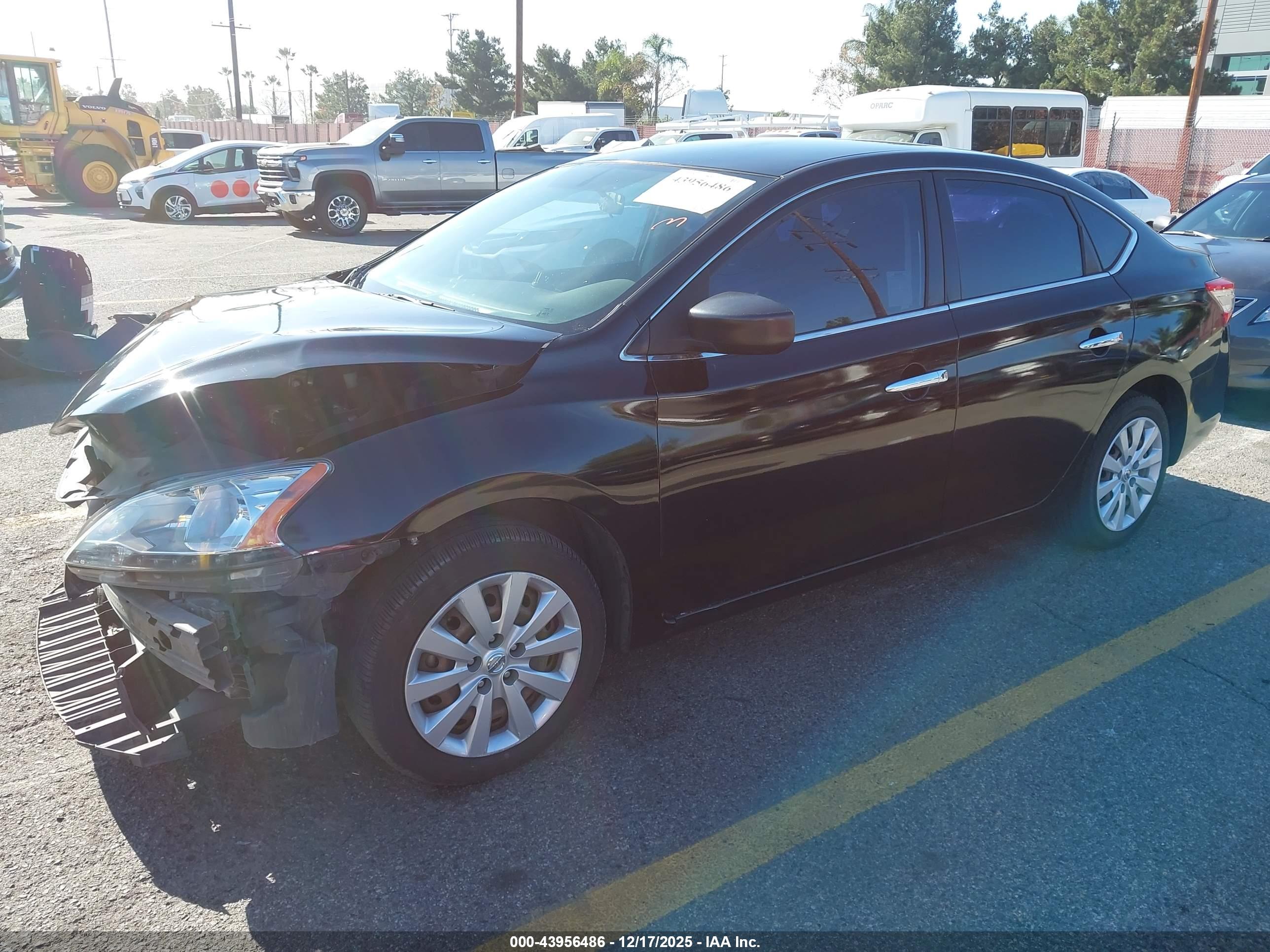 NISSAN SENTRA image 2