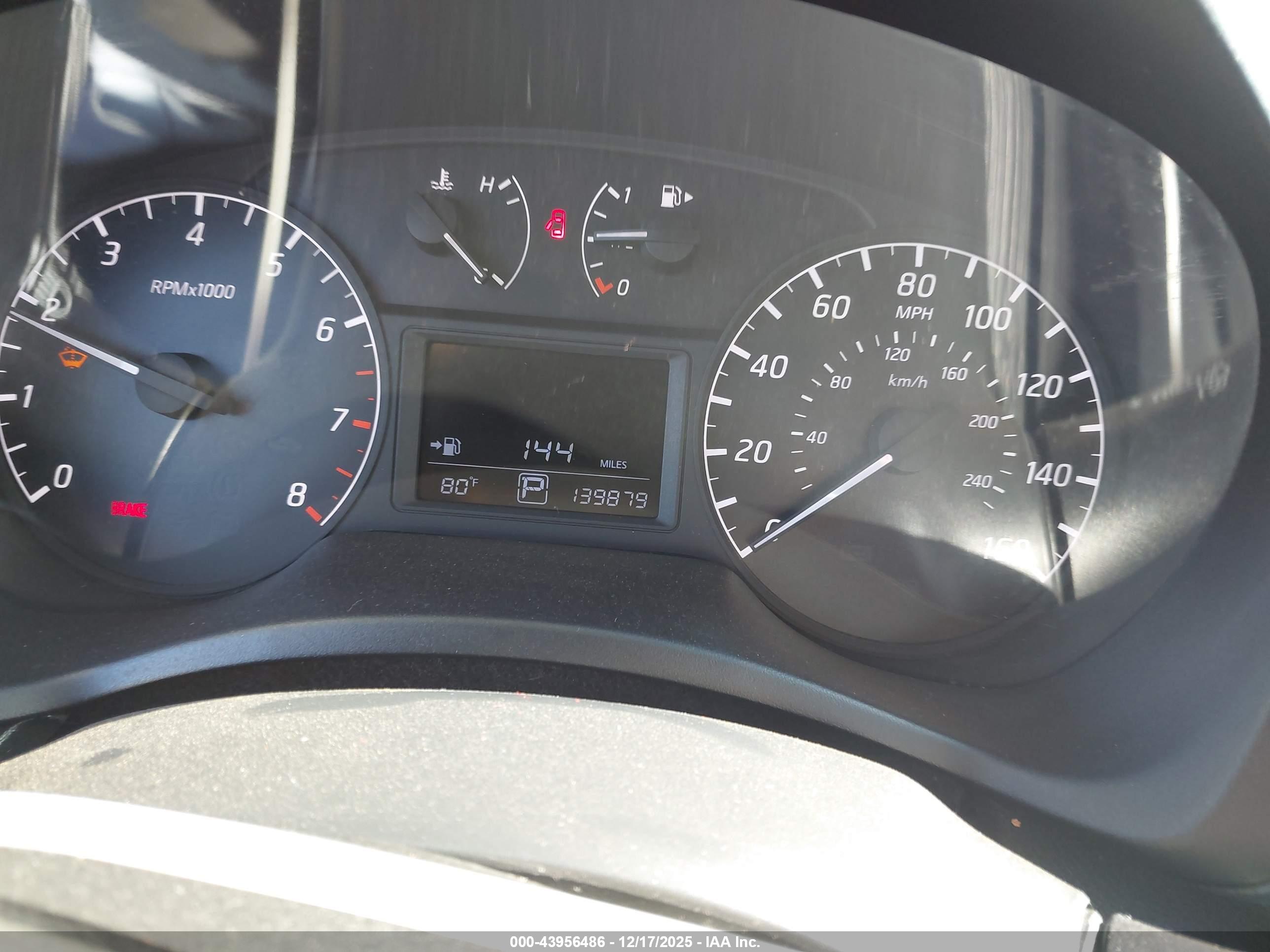 NISSAN SENTRA image 7