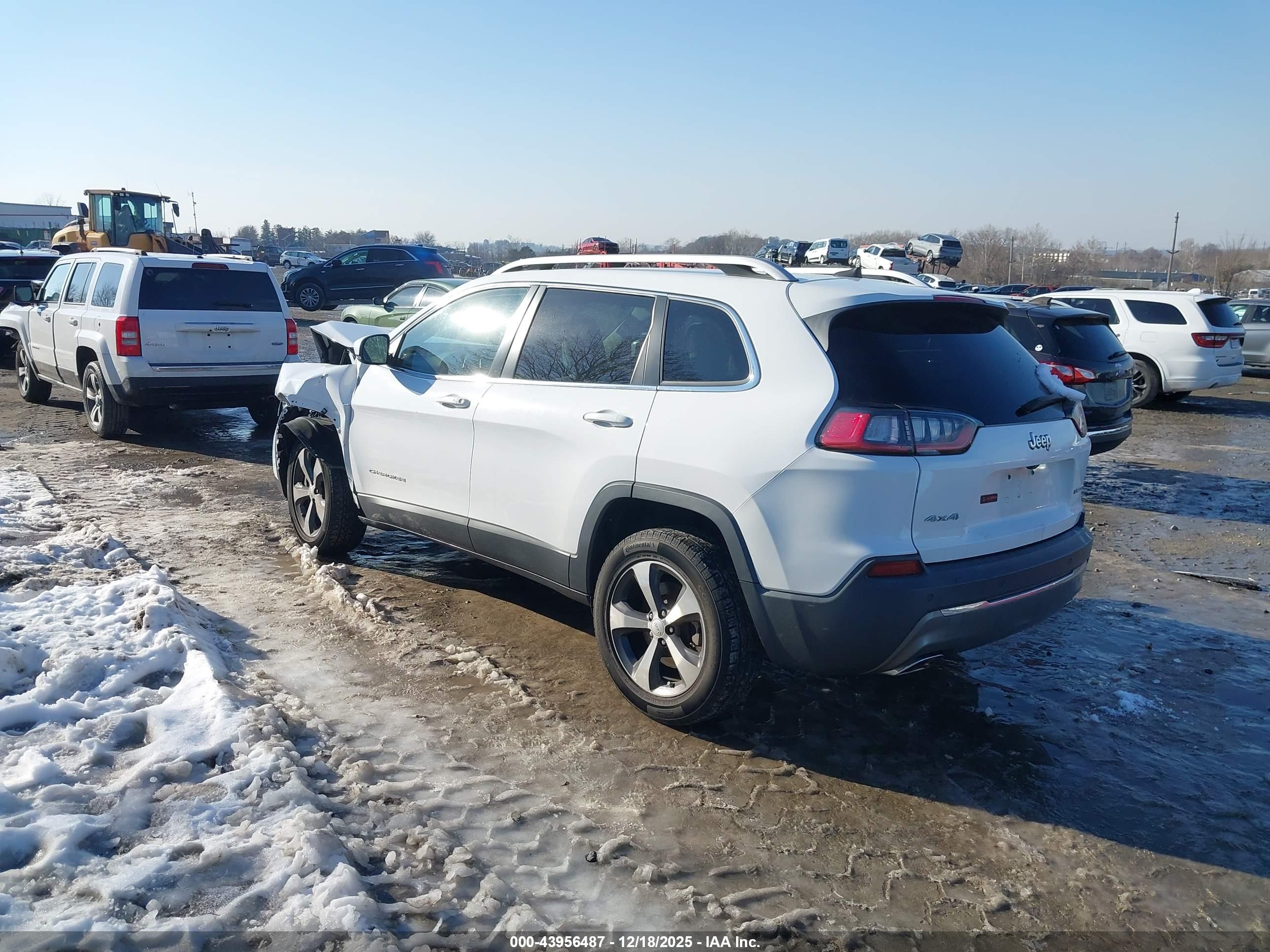 JEEP CHEROKEE image 3