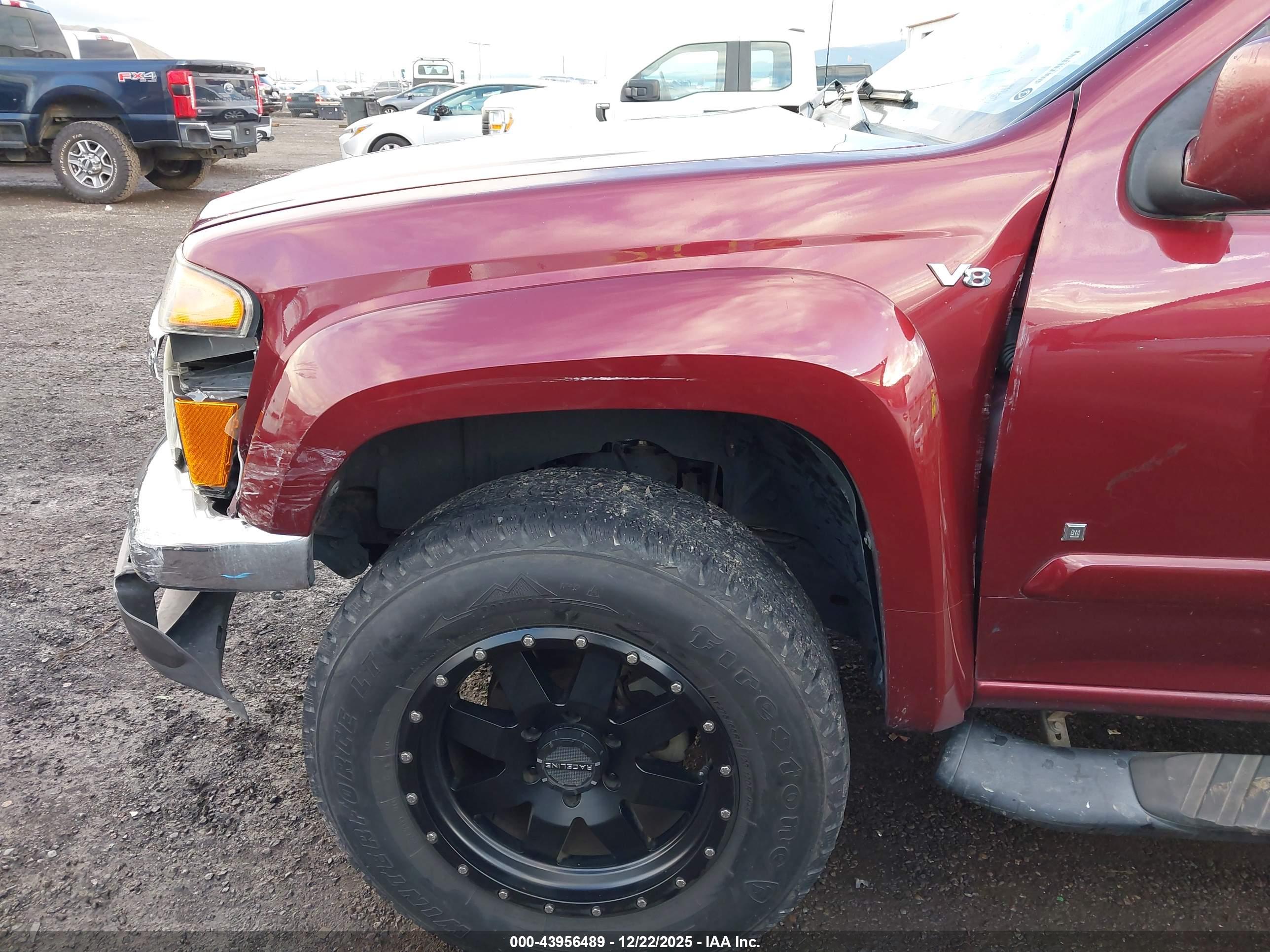 CHEVROLET COLORADO image 6
