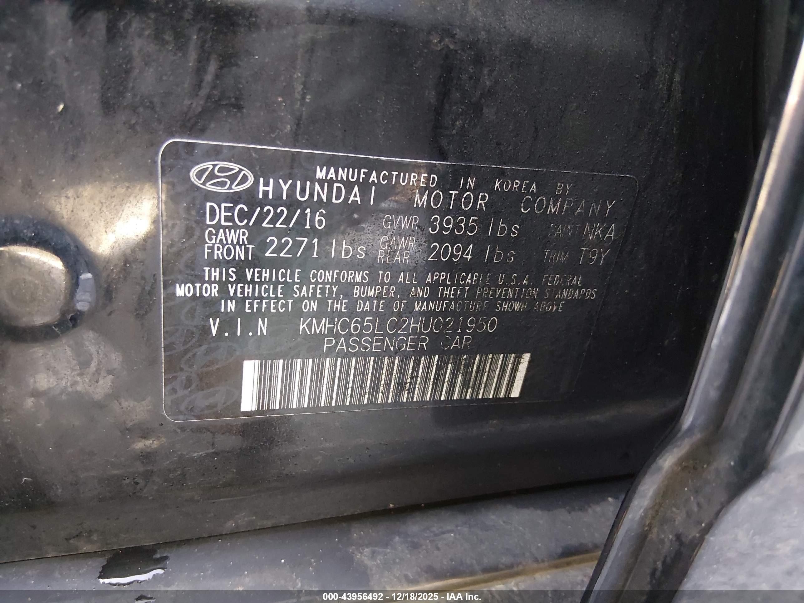 HYUNDAI IONIQ image 9