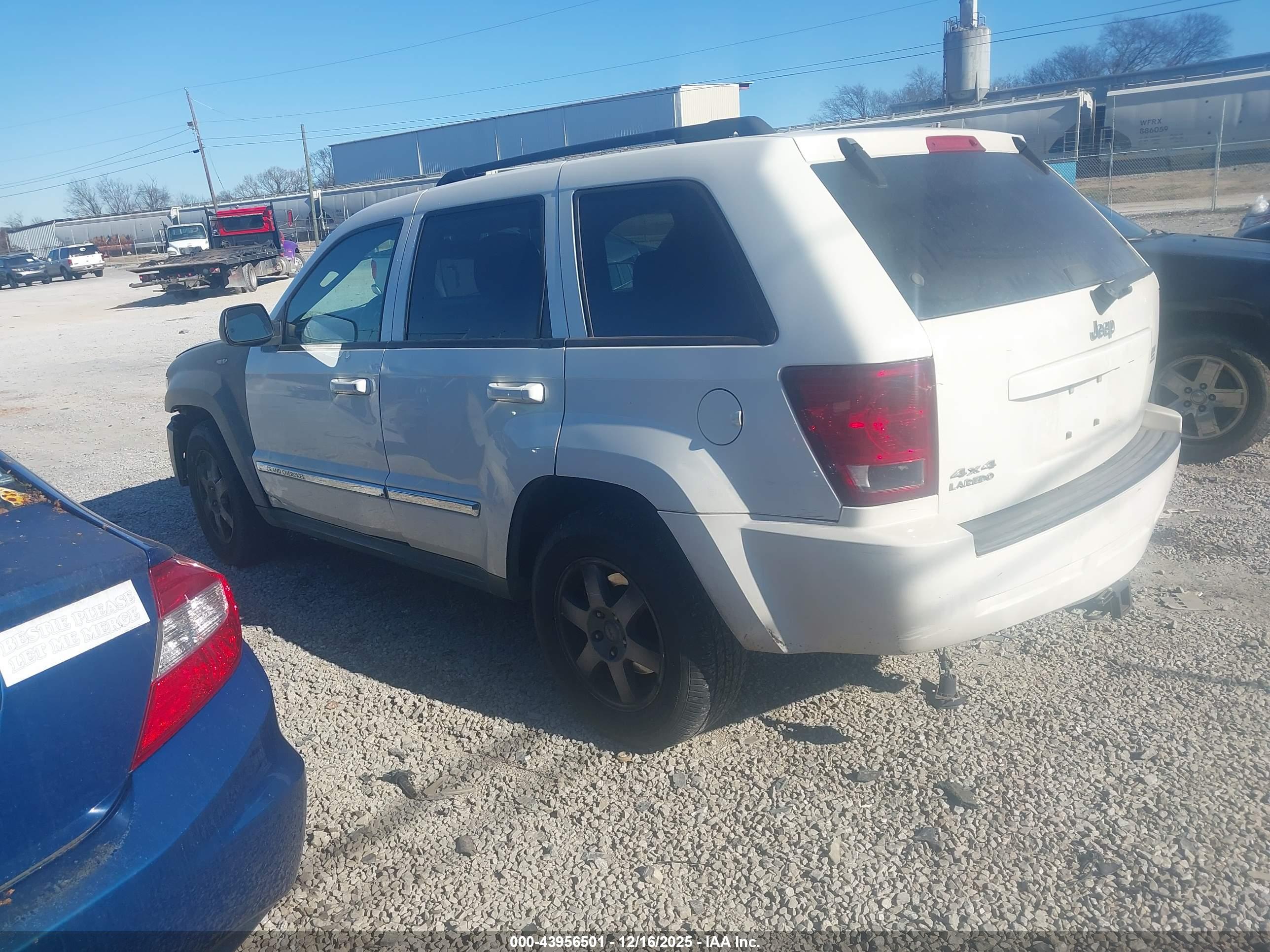 JEEP GRAND image 3