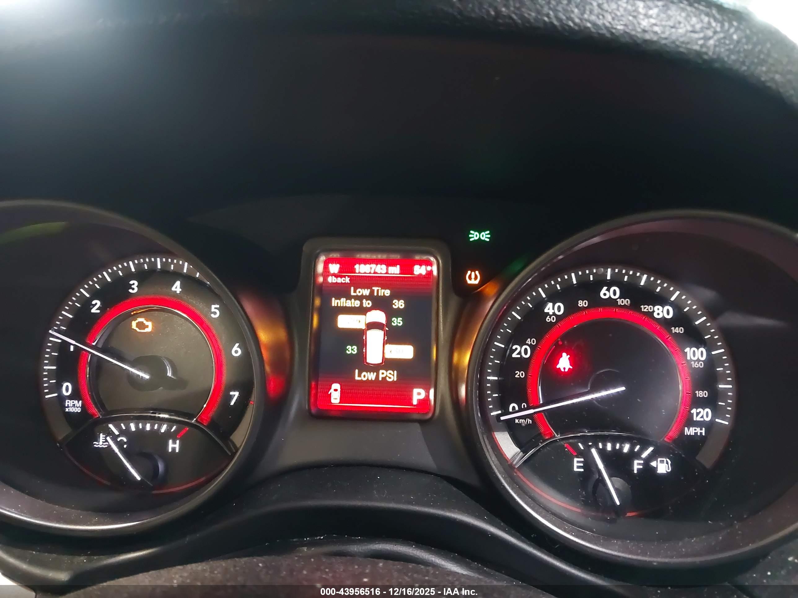 DODGE JOURNEY image 7