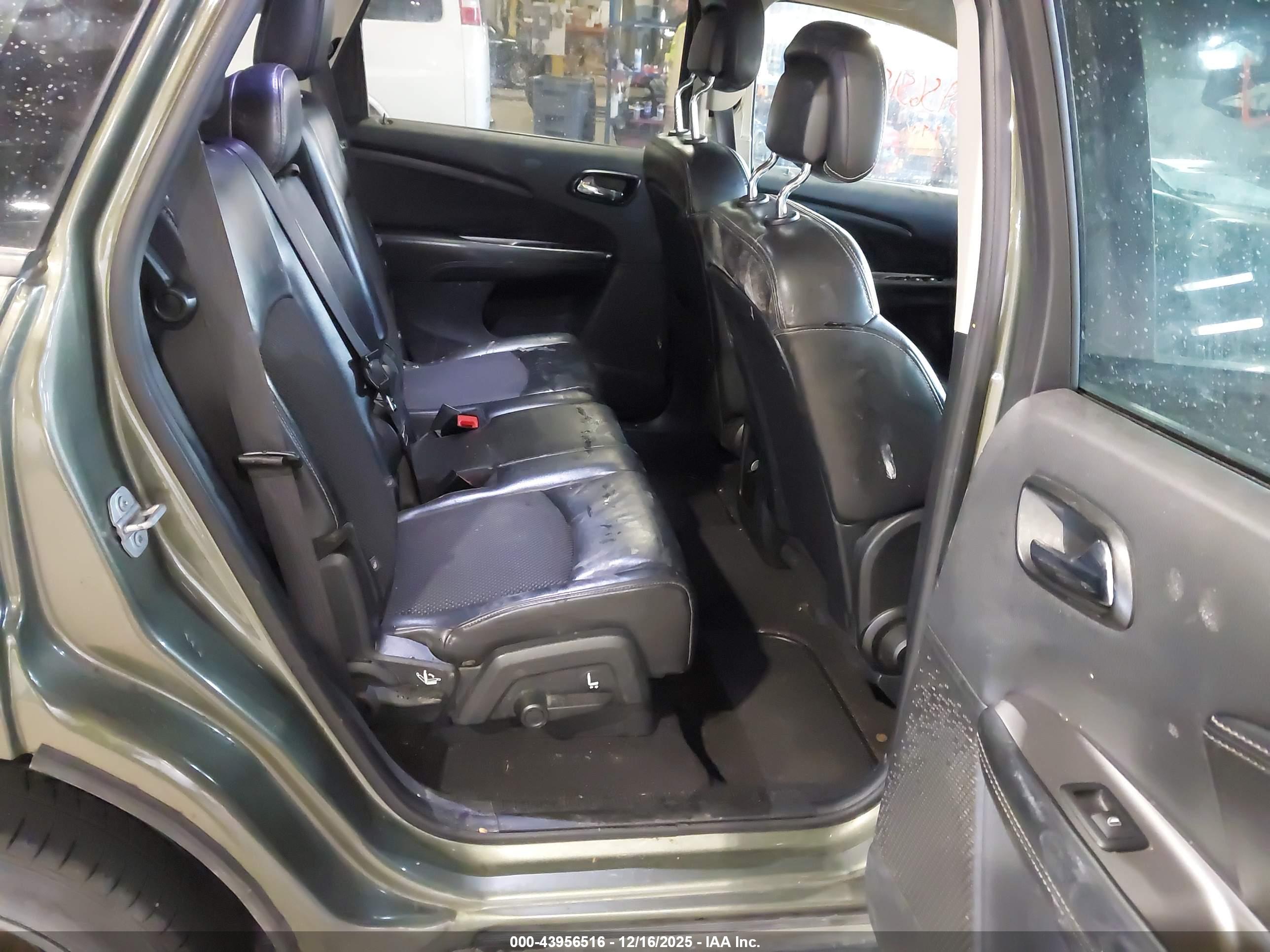 DODGE JOURNEY image 8