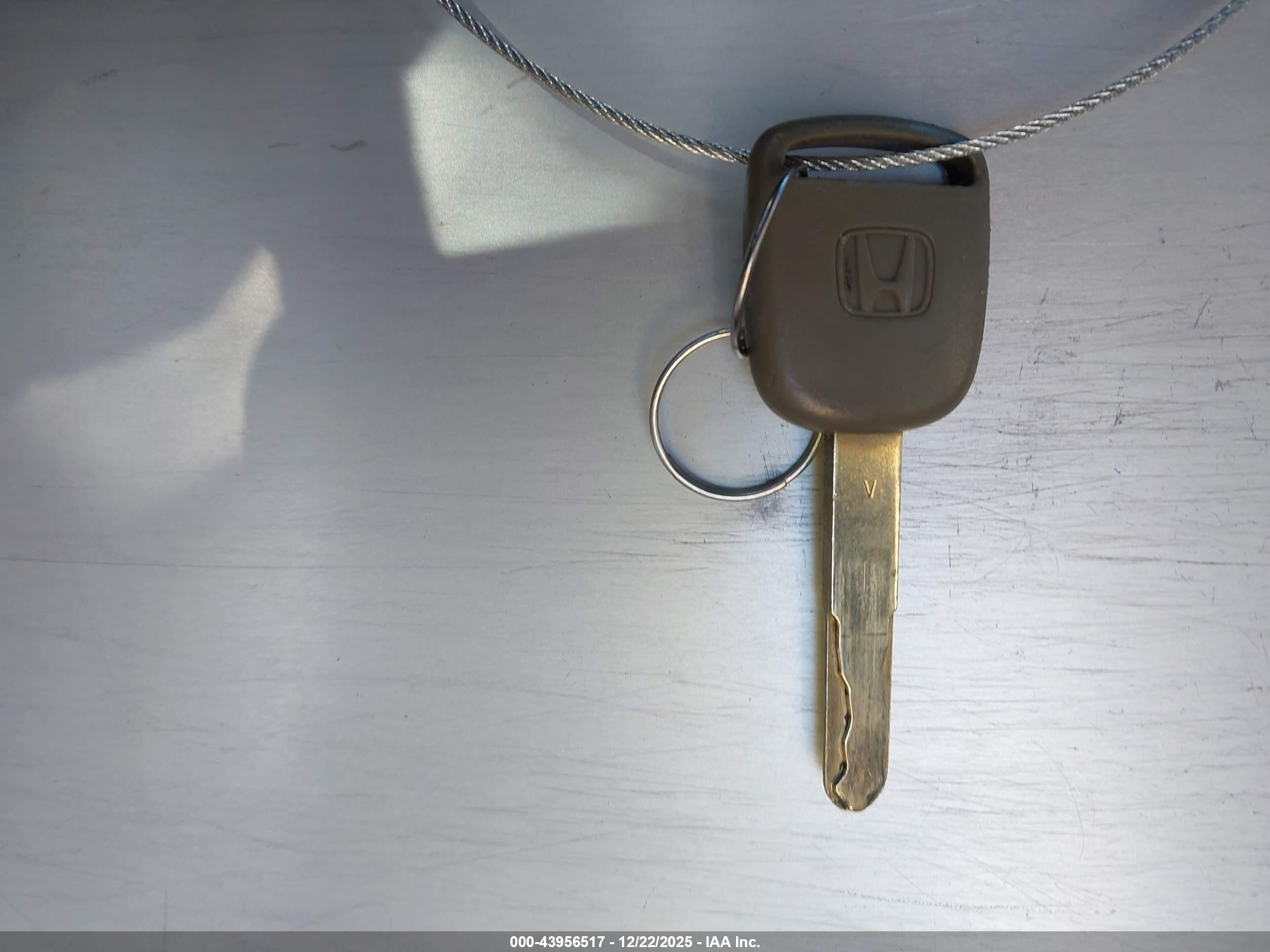 HONDA CIVIC image 11