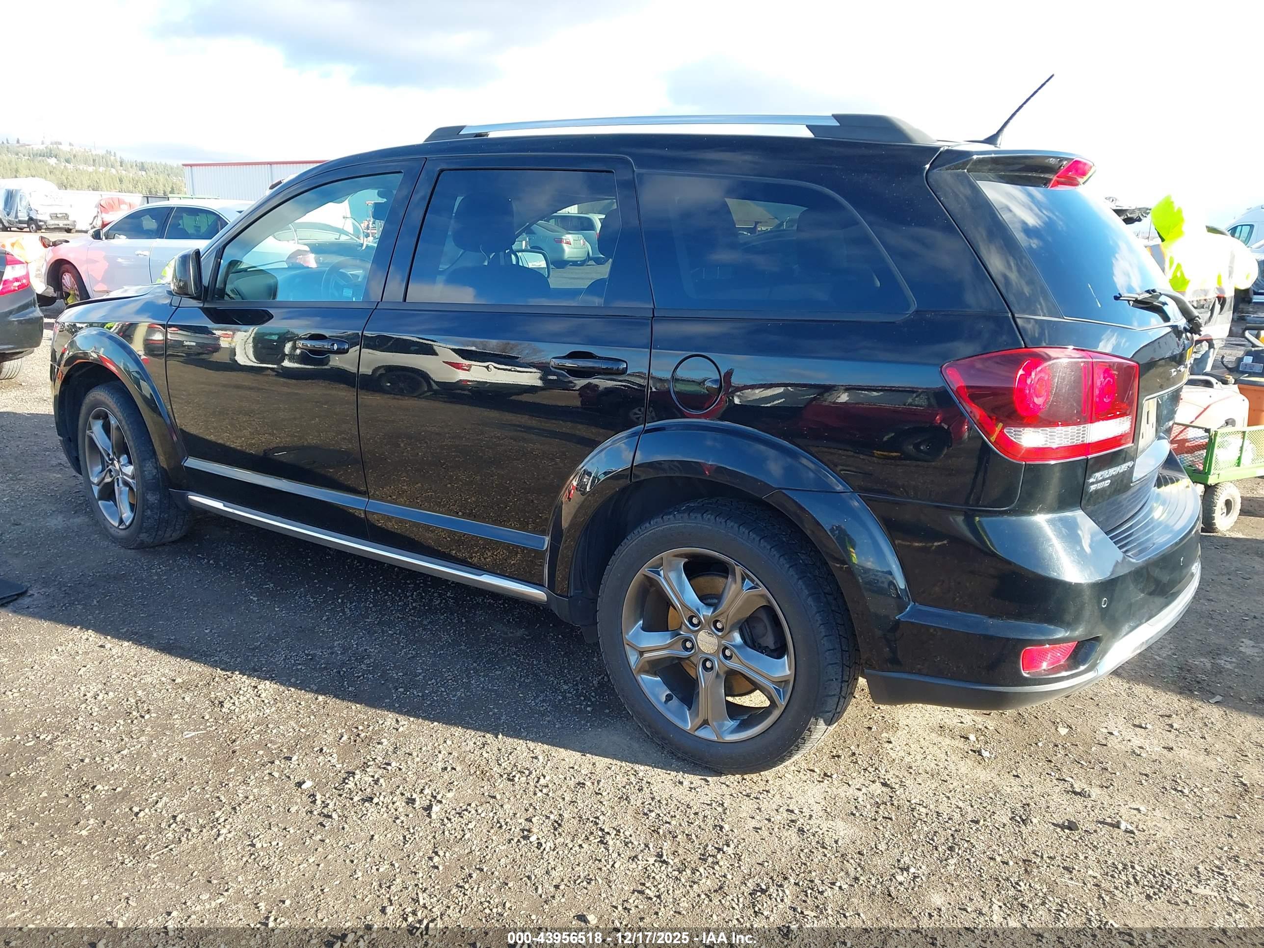 DODGE JOURNEY image 3