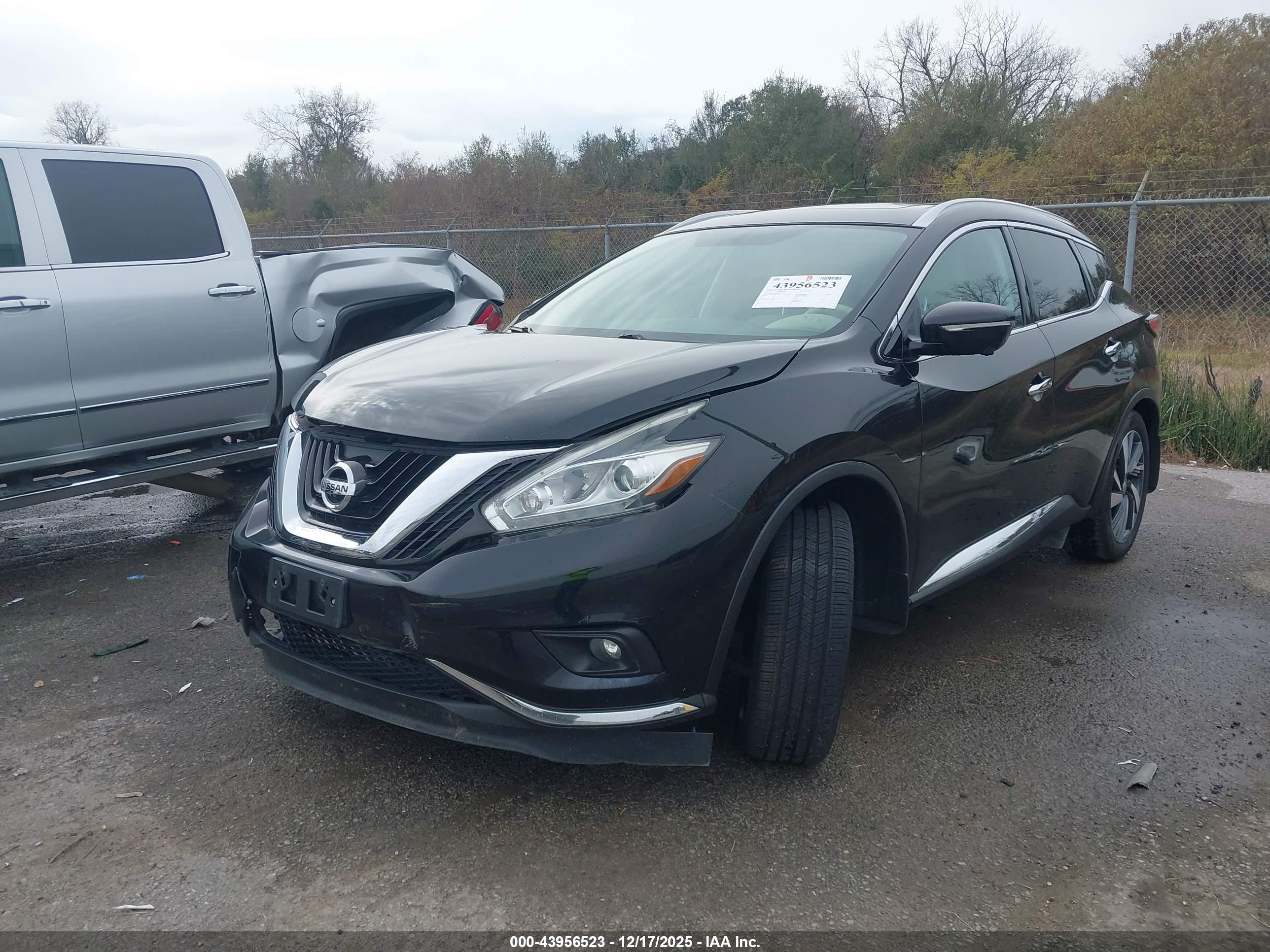 NISSAN MURANO image 2