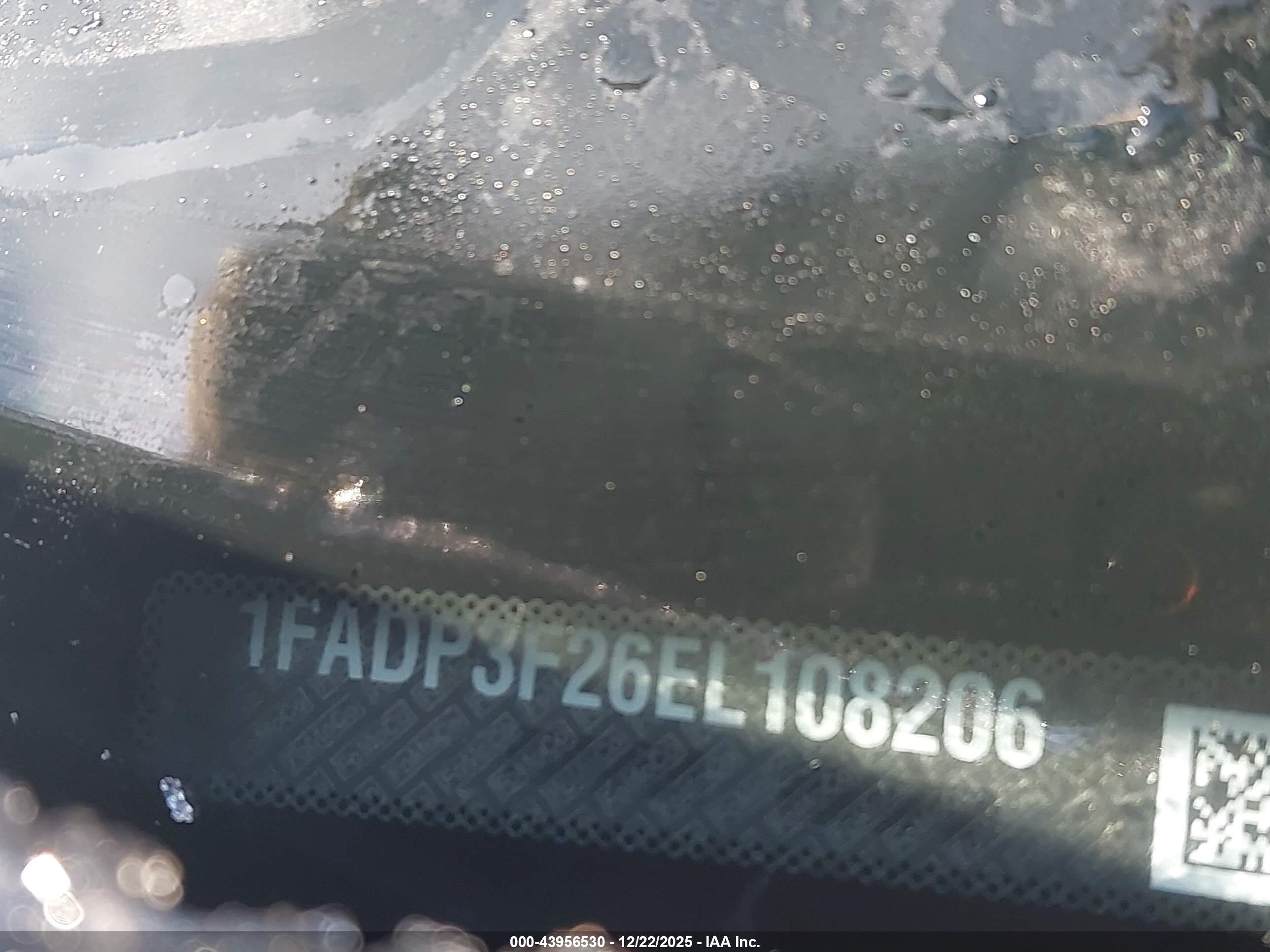 FORD FOCUS image 9