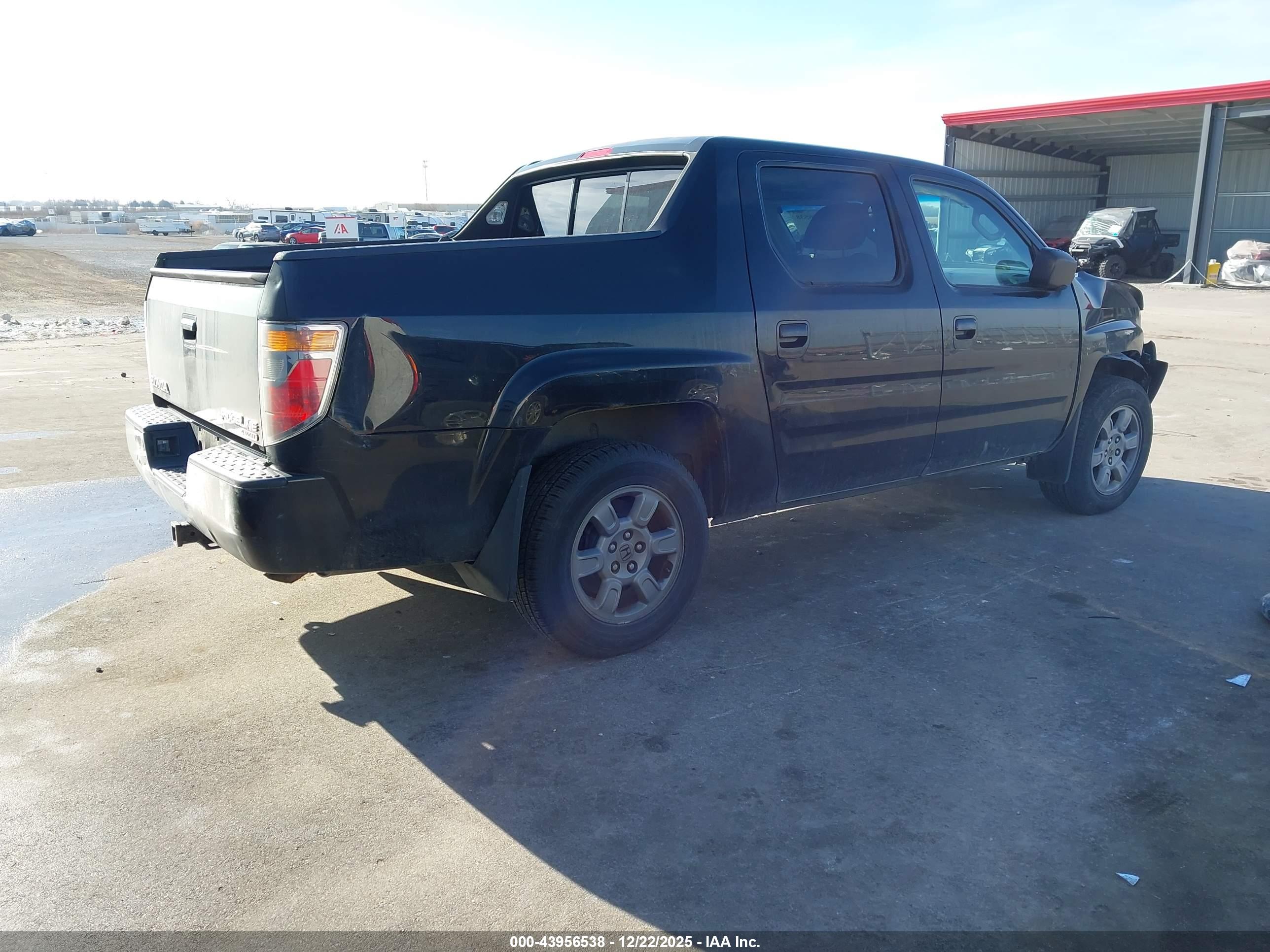HONDA RIDGELINE image 4