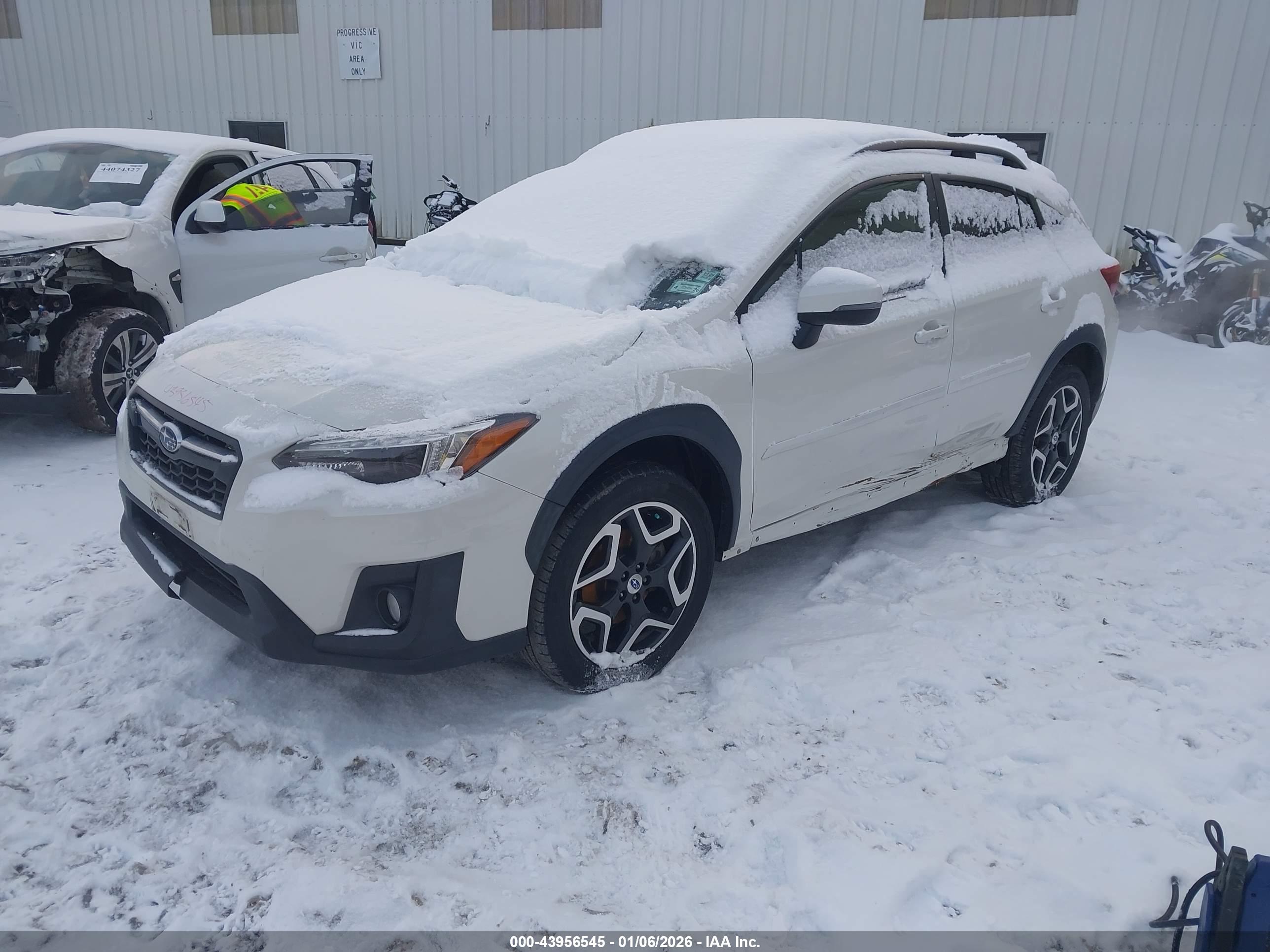 SUBARU CROSSTREK image 2