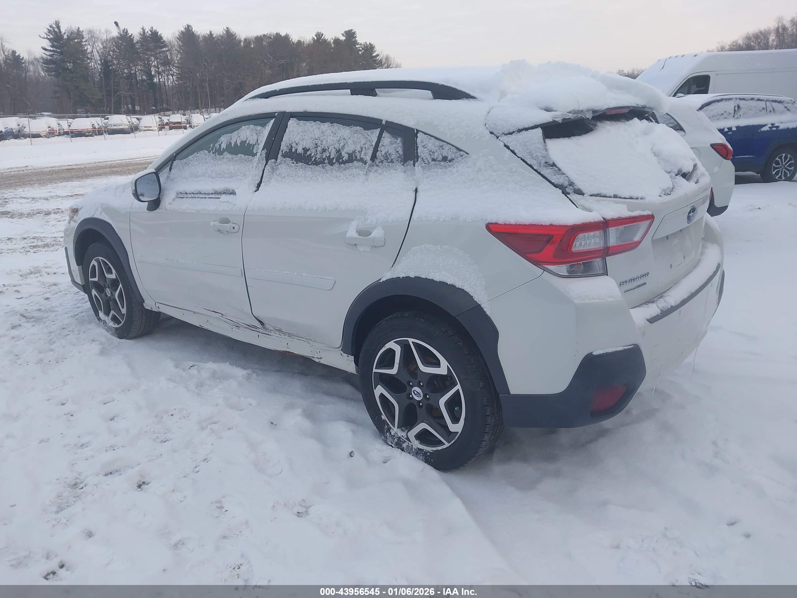 SUBARU CROSSTREK image 3