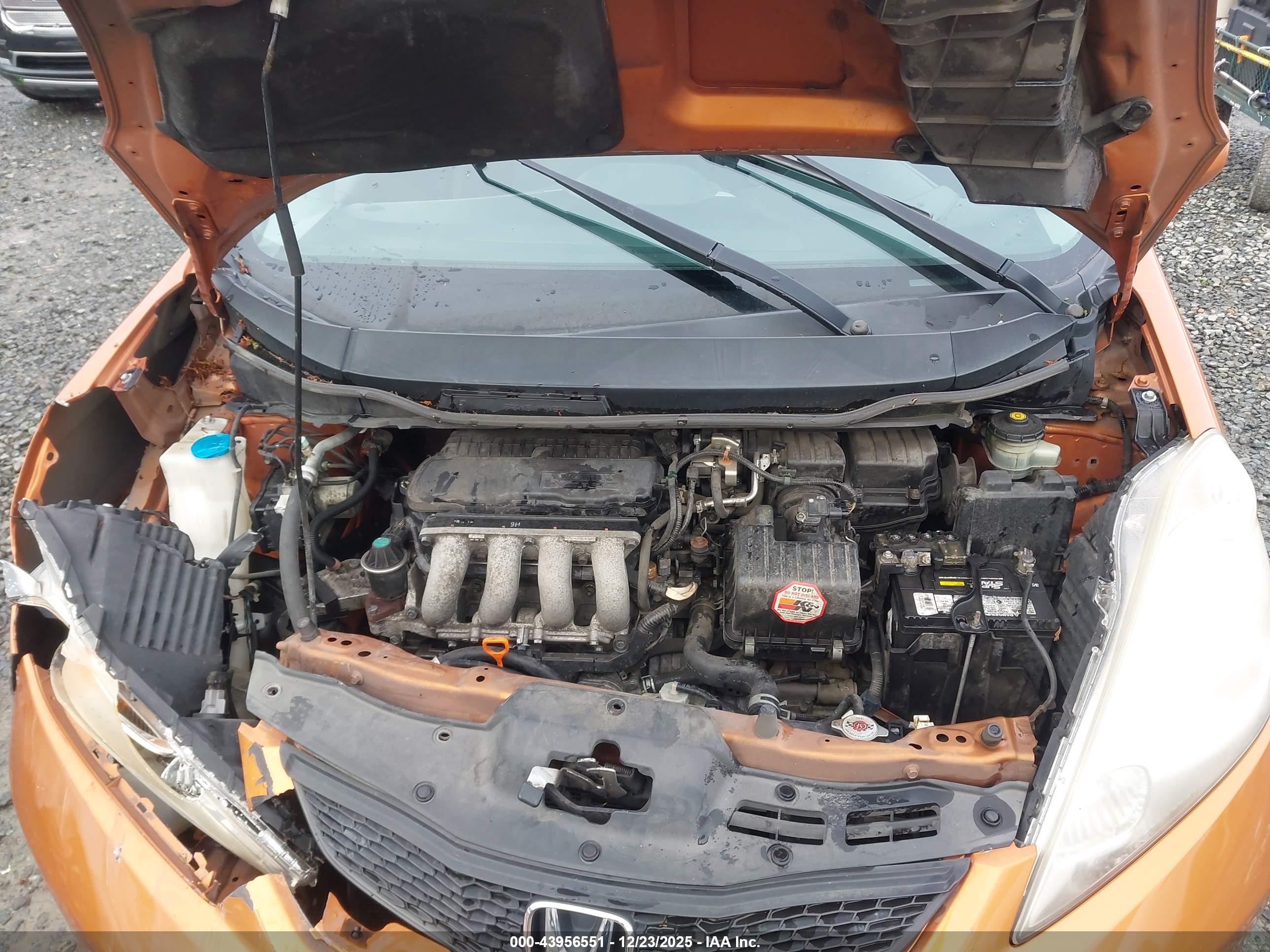 HONDA FIT image 10