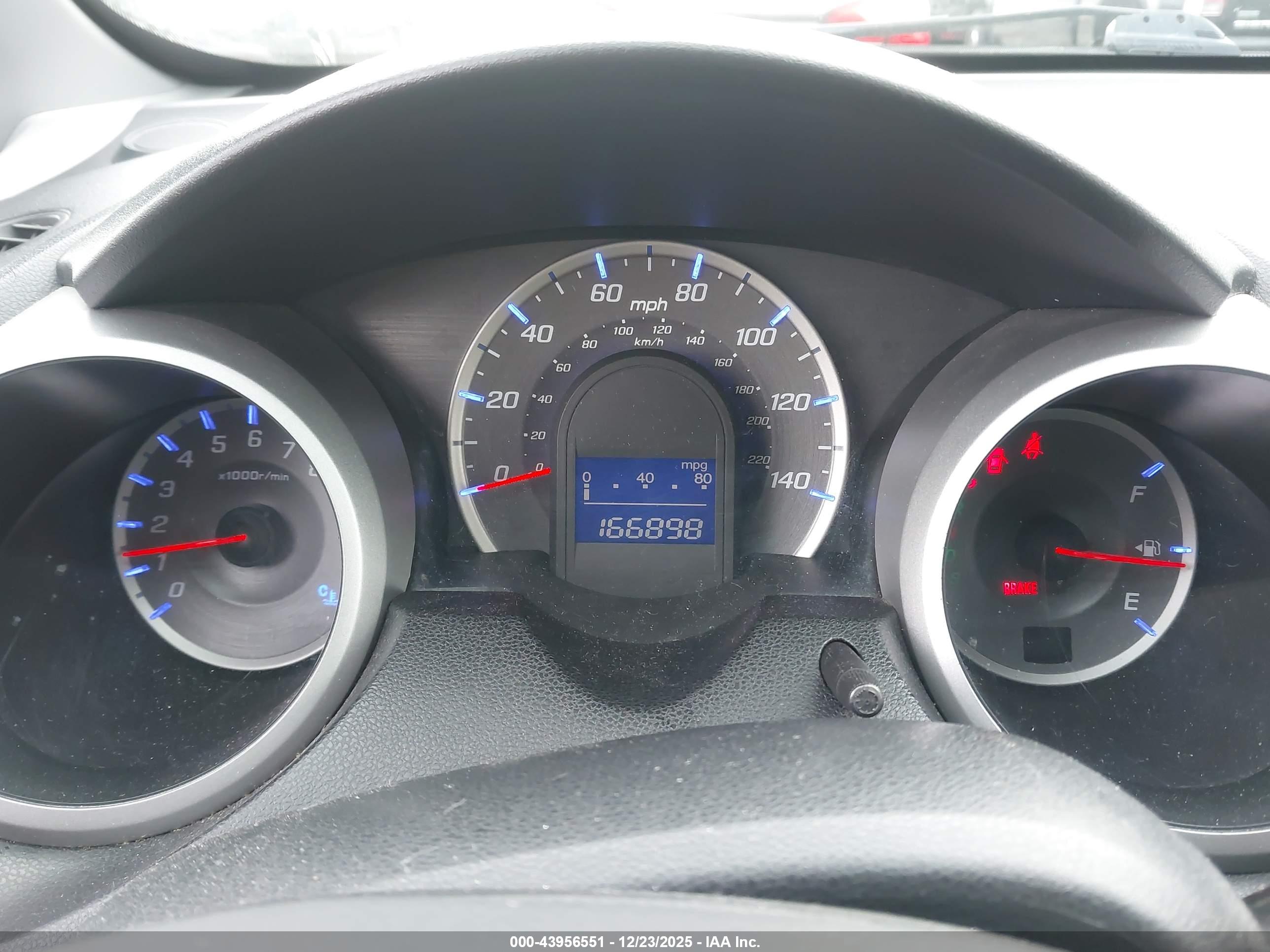 HONDA FIT image 7
