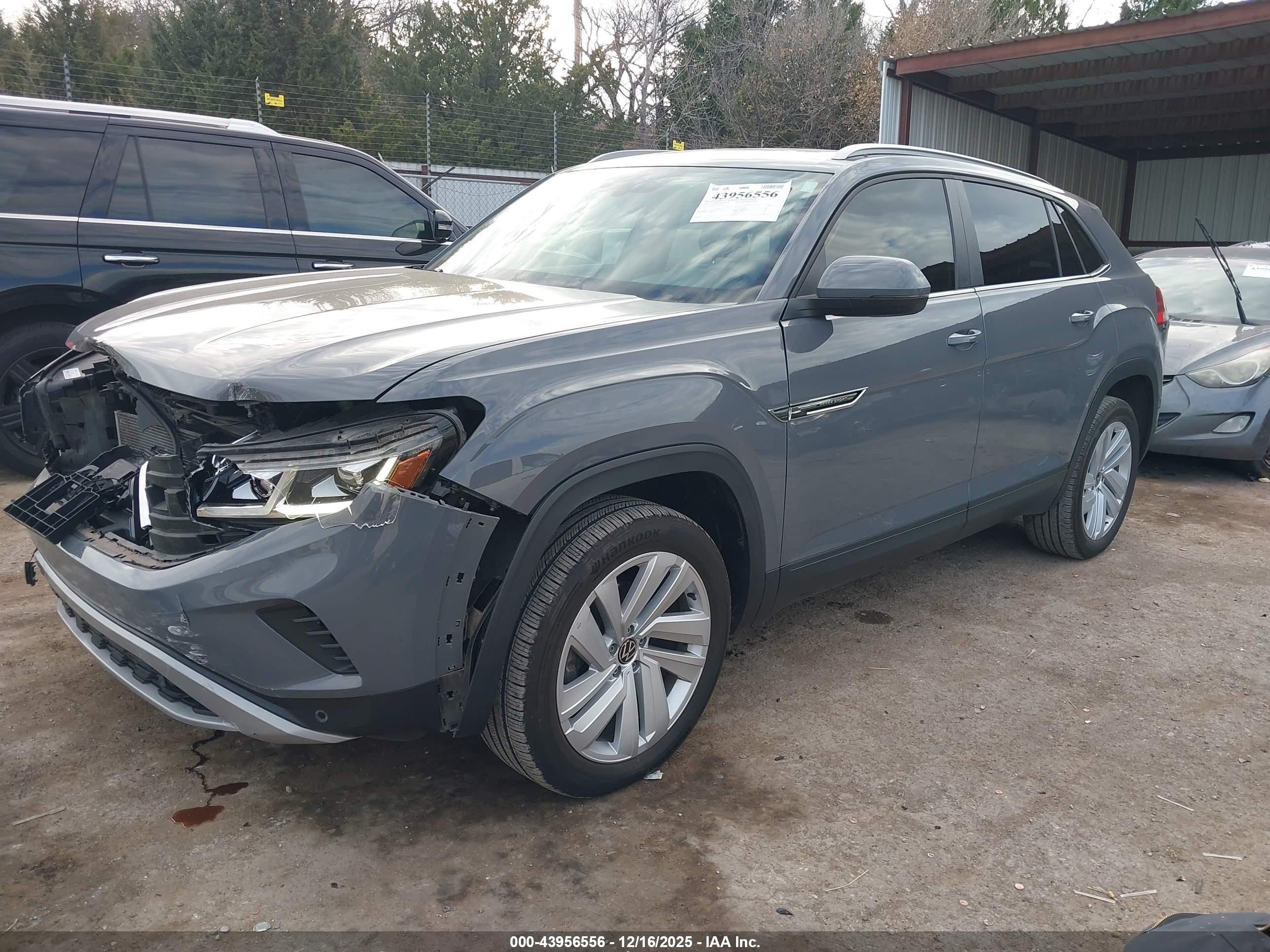 VOLKSWAGEN ATLAS image 2