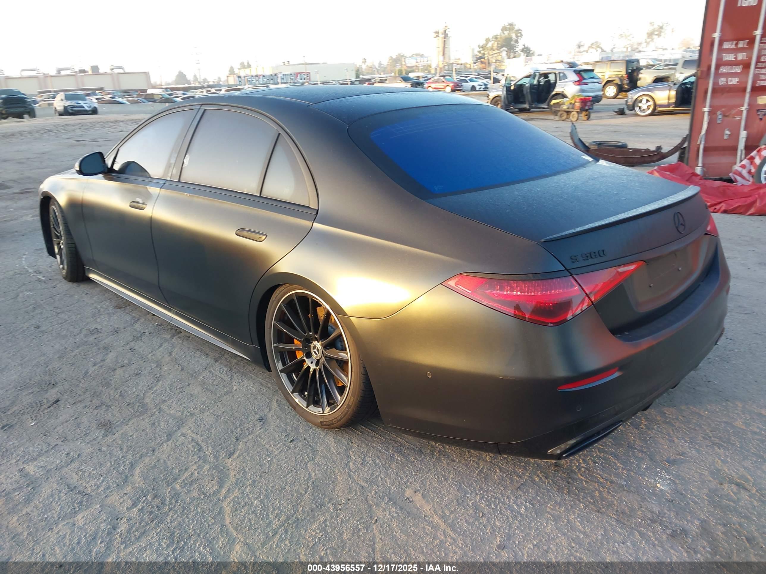 MERCEDES-BENZ S image 3