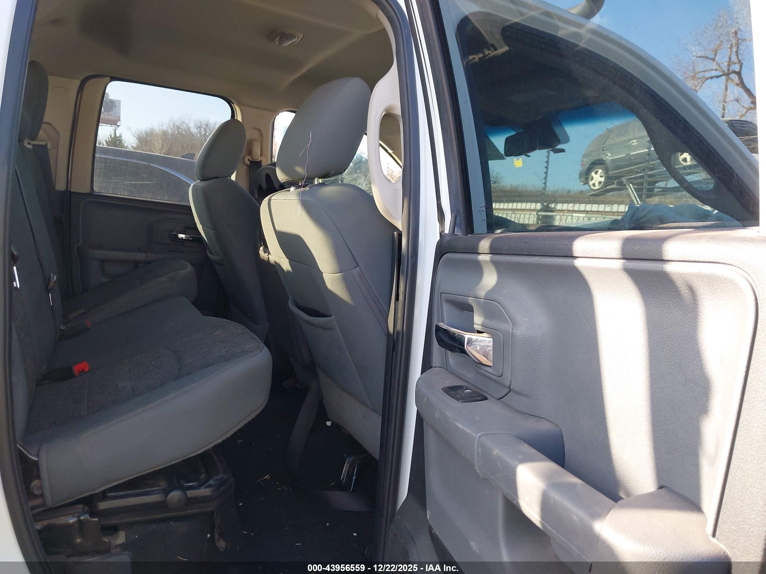 RAM 1500 image 8