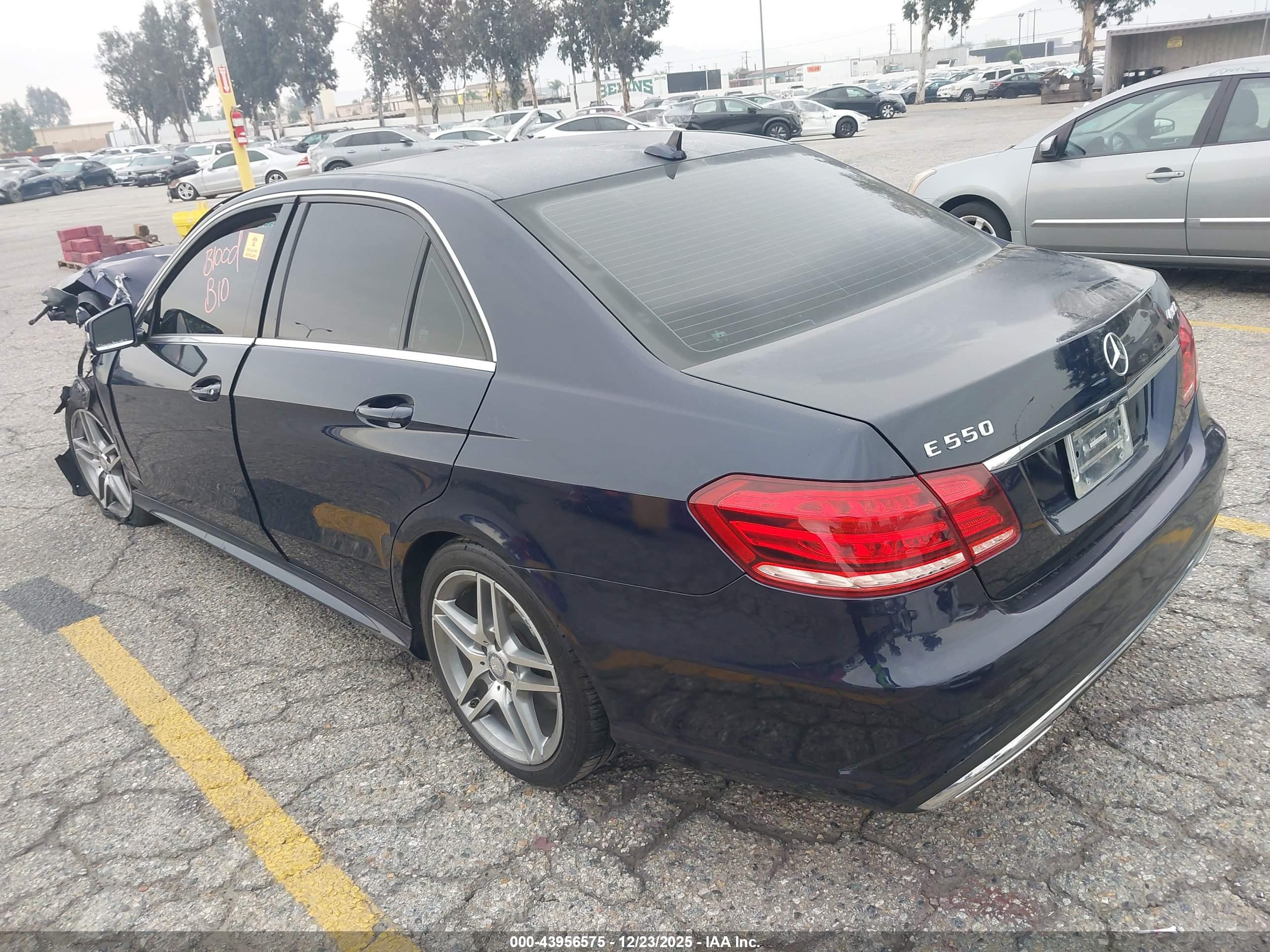 MERCEDES-BENZ E image 3