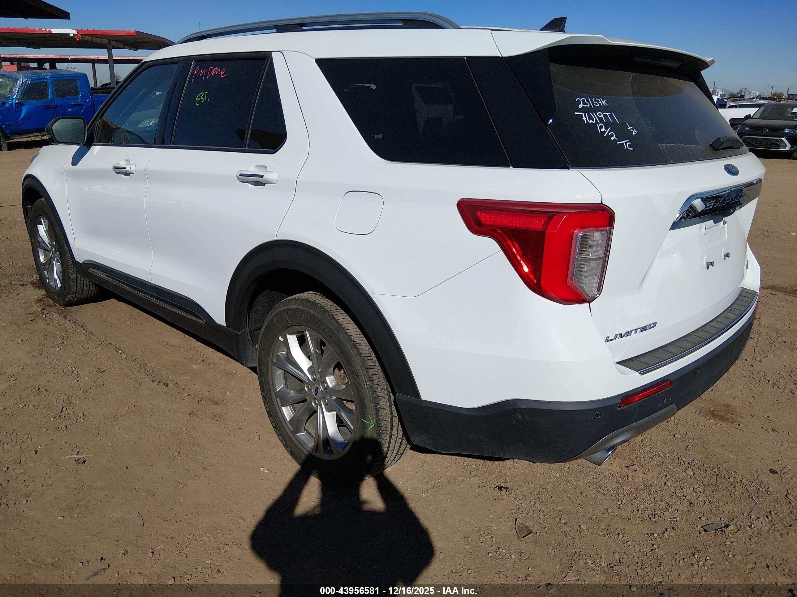 FORD EXPLORER image 3