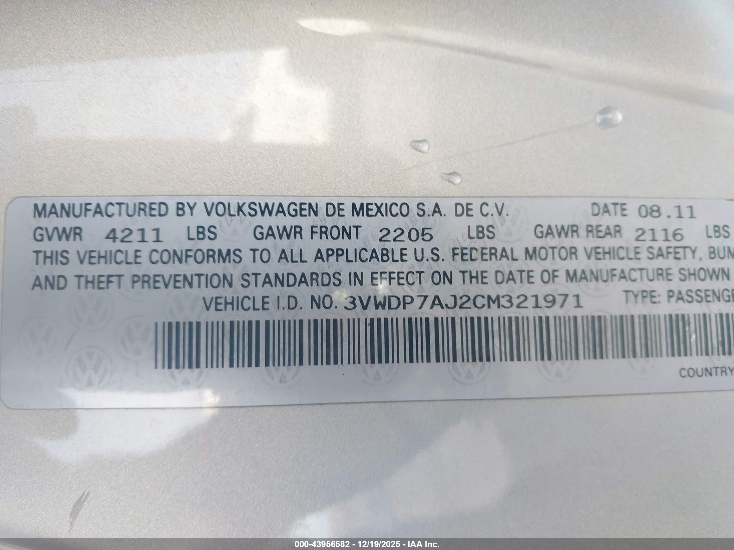 VOLKSWAGEN JETTA image 9
