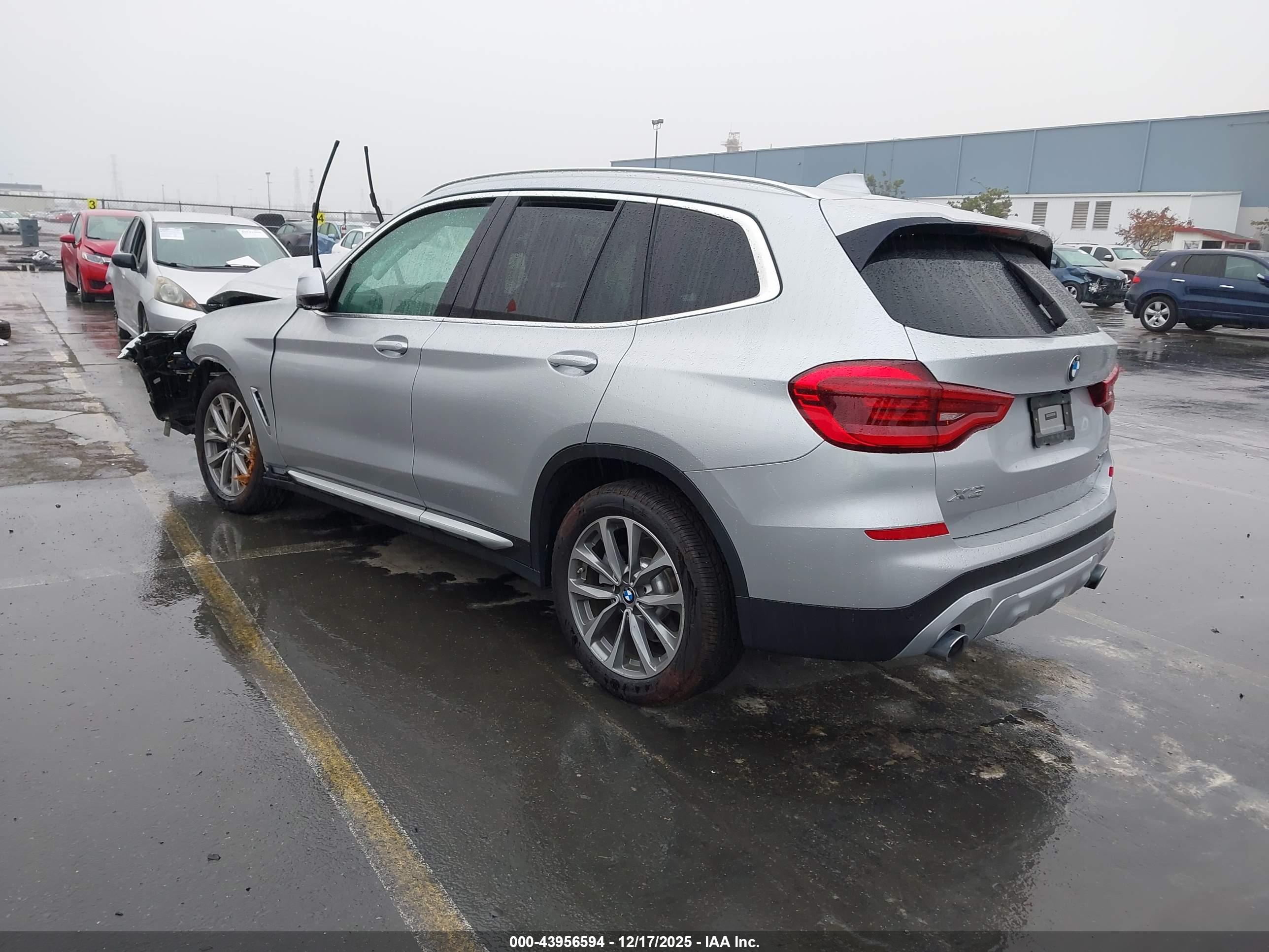 BMW X3 image 3