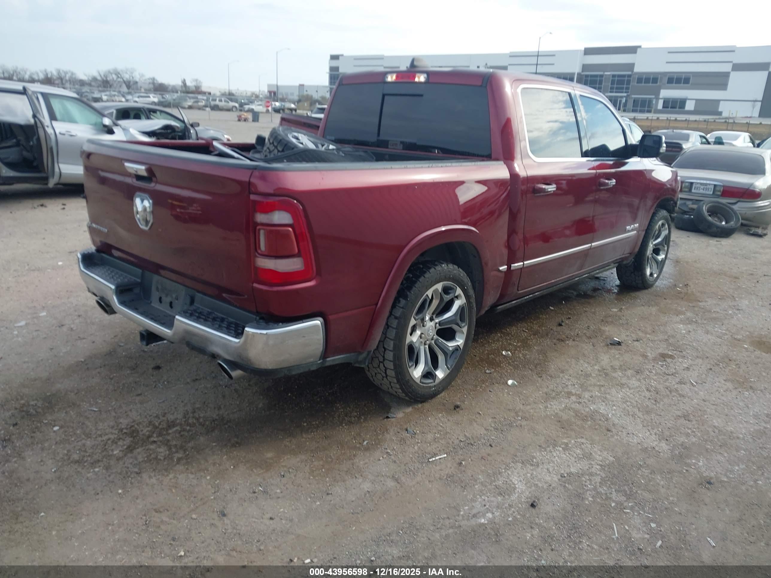 RAM 1500 image 4