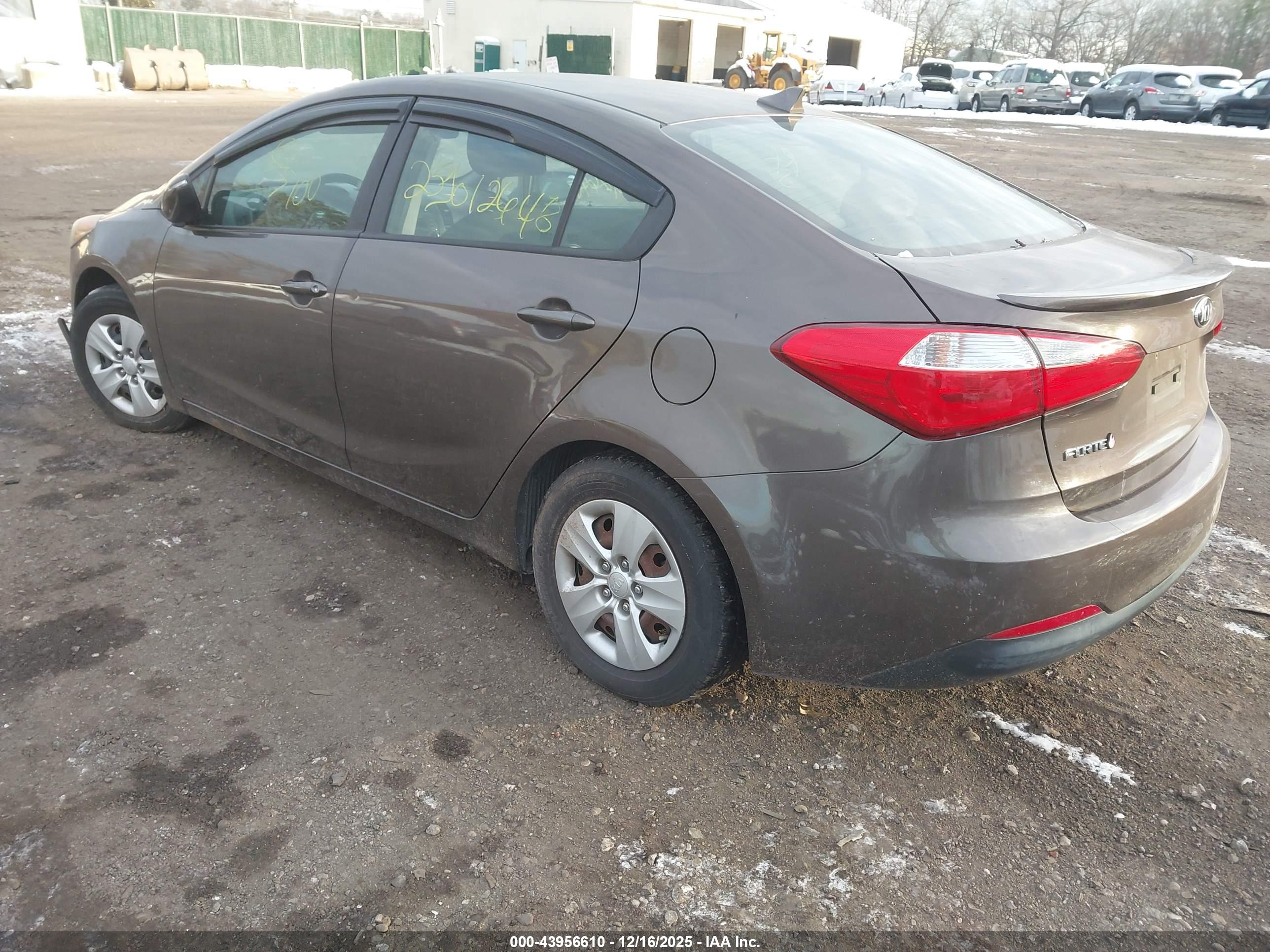 KIA FORTE image 3