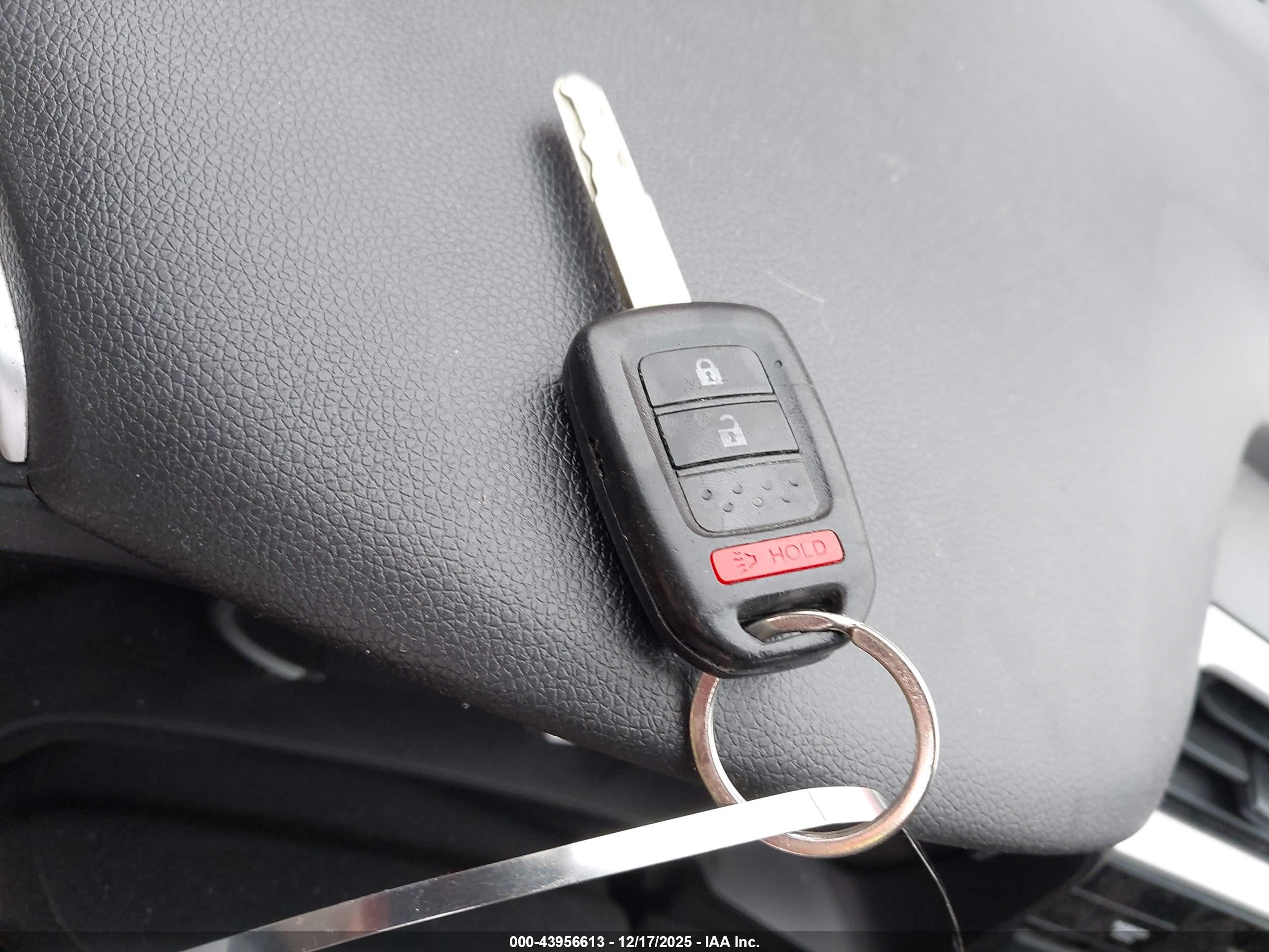 HONDA FIT image 11