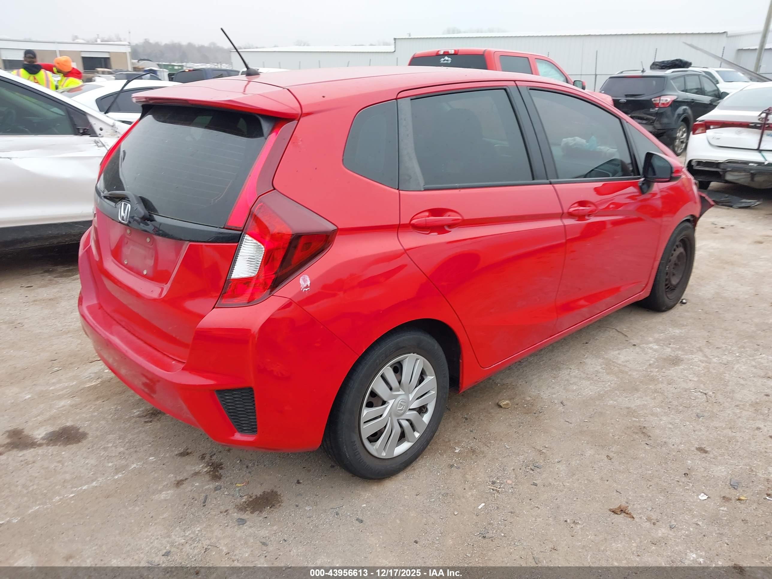 HONDA FIT image 4