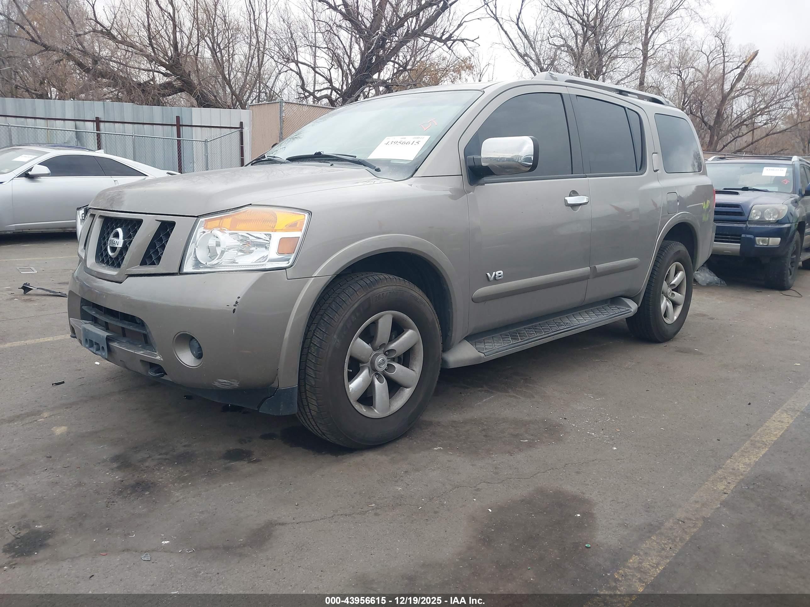 NISSAN ARMADA image 2