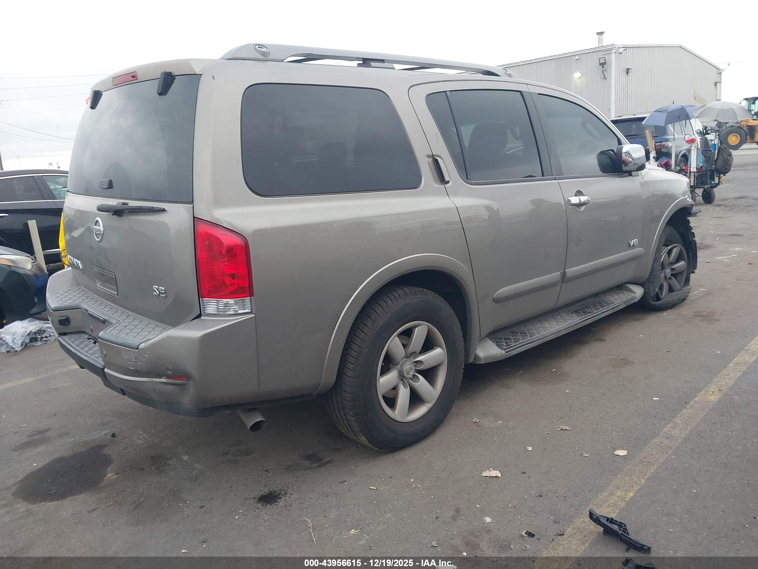 NISSAN ARMADA image 4