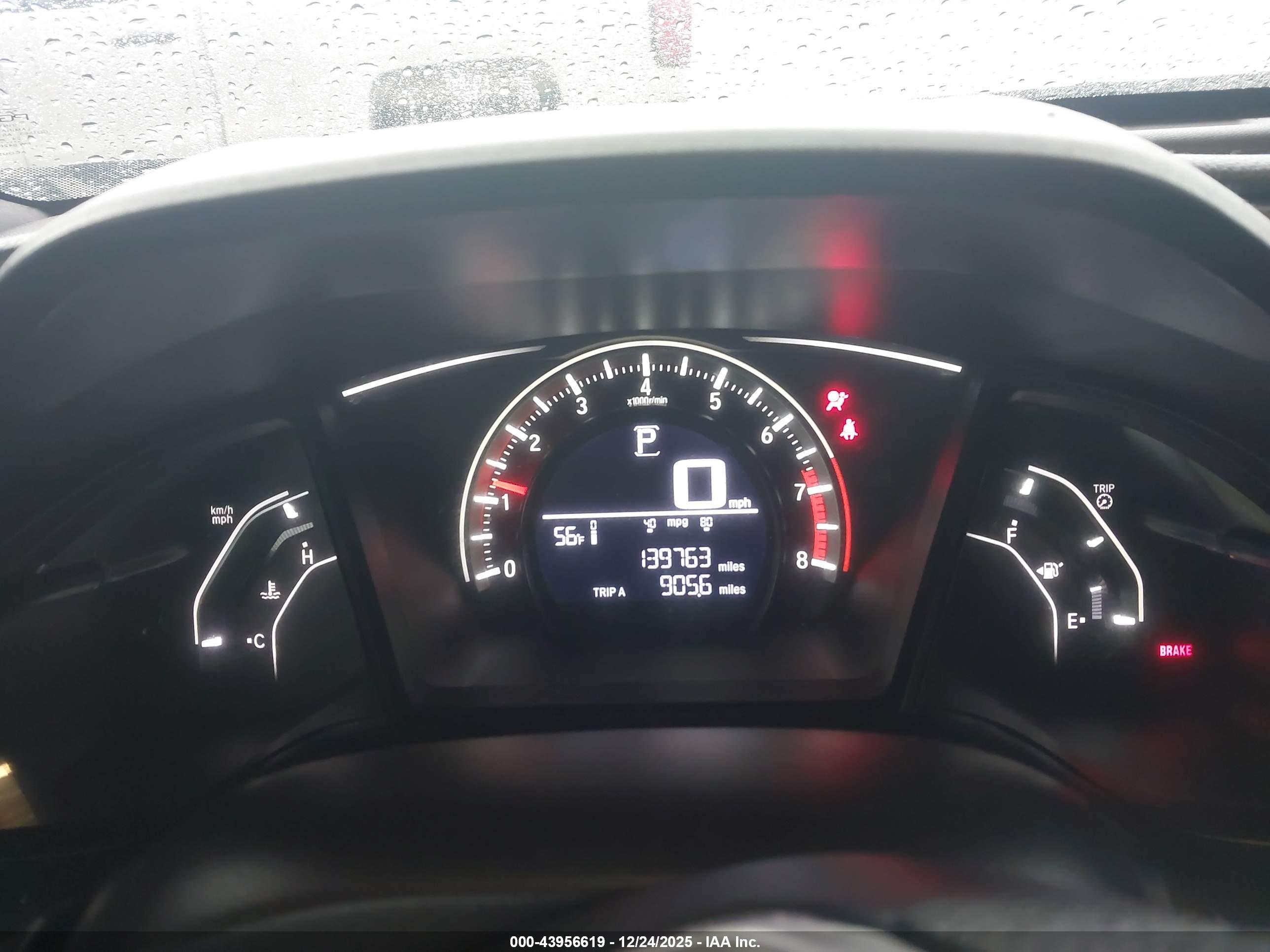 HONDA CIVIC image 7