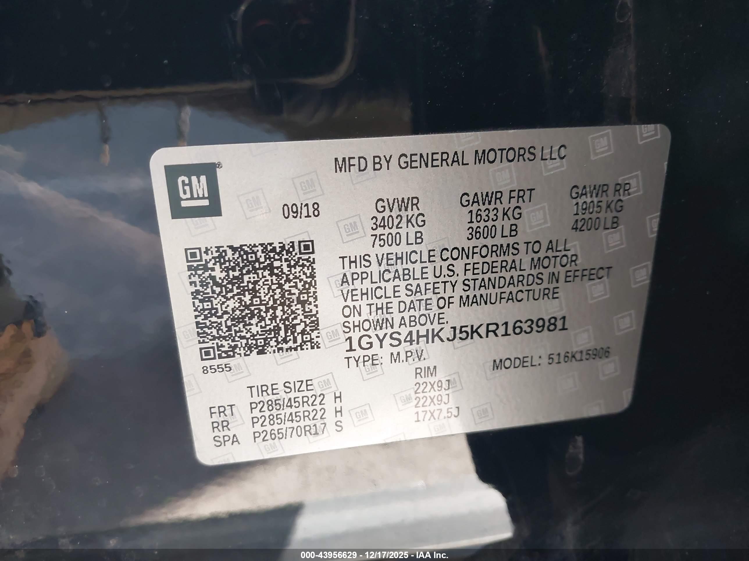 CADILLAC ESCALADE image 9