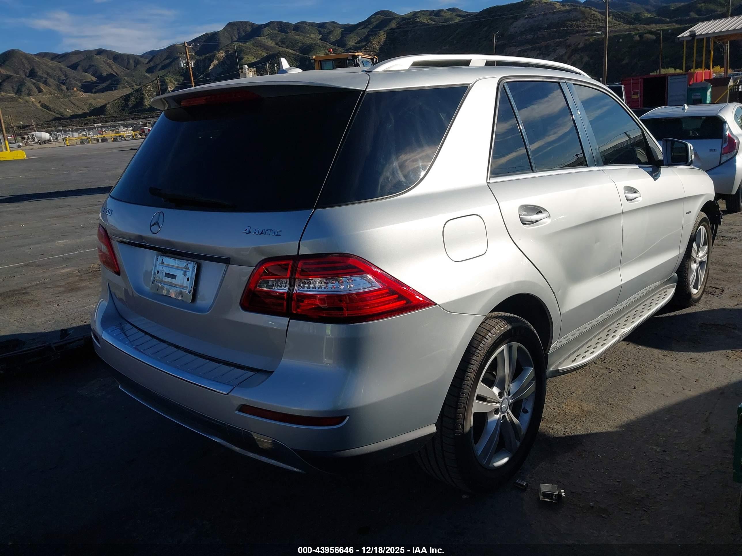 MERCEDES-BENZ ML image 4